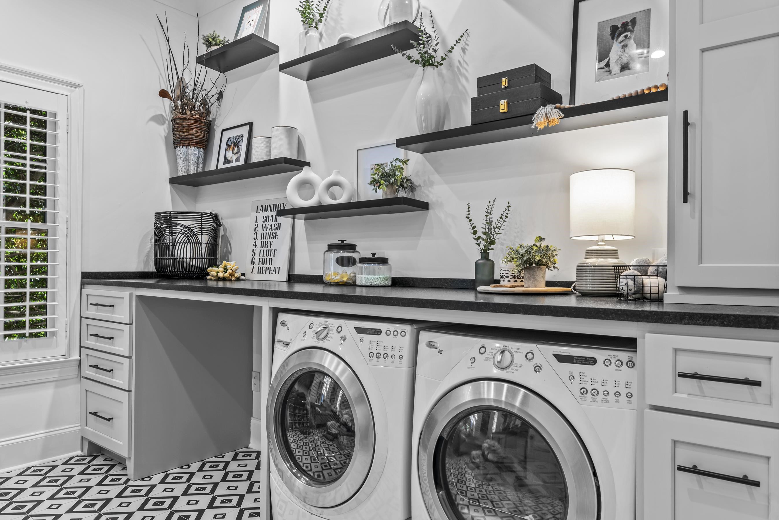 1010 CALLAHANS RIDGE image 41