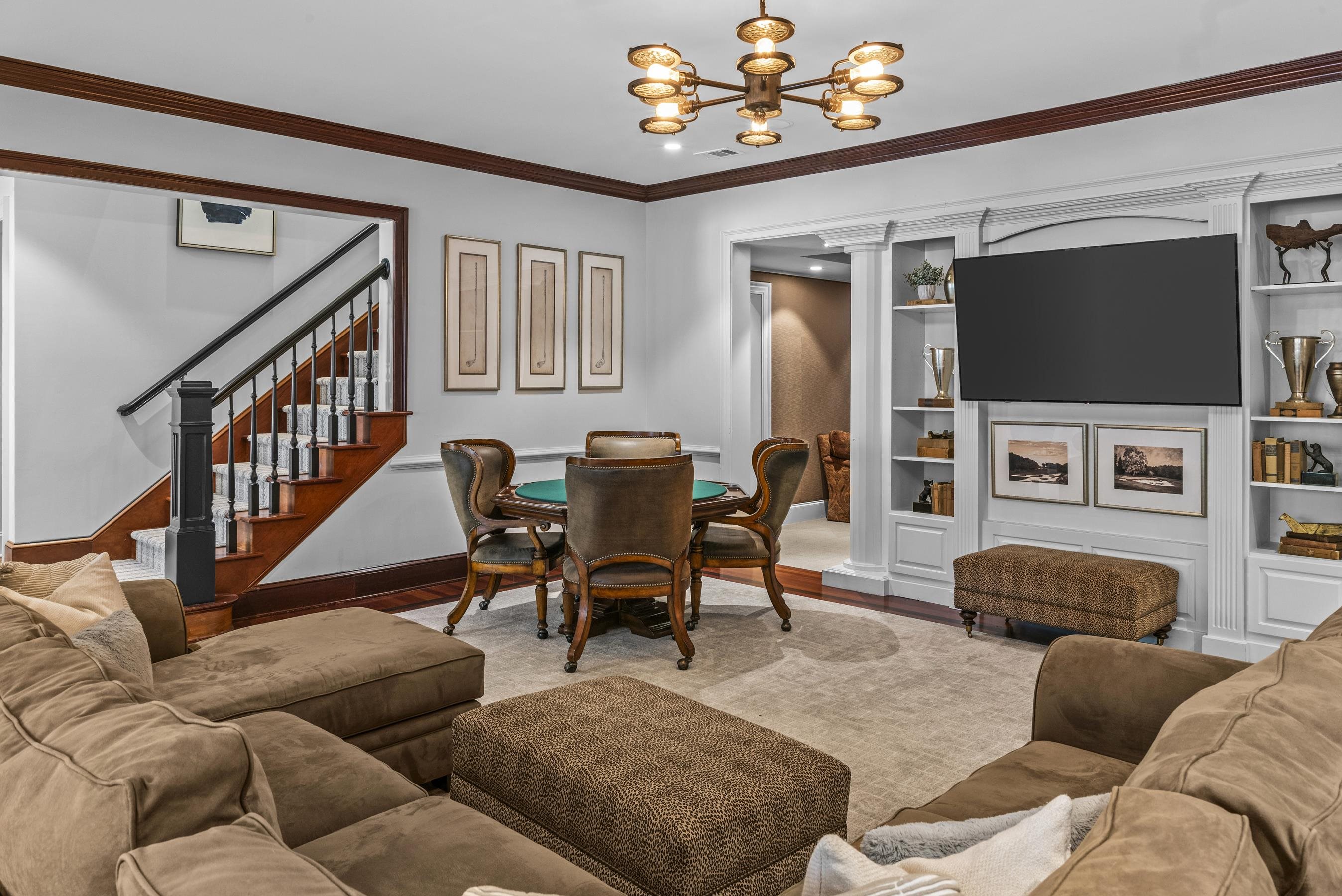 1010 CALLAHANS RIDGE image 47