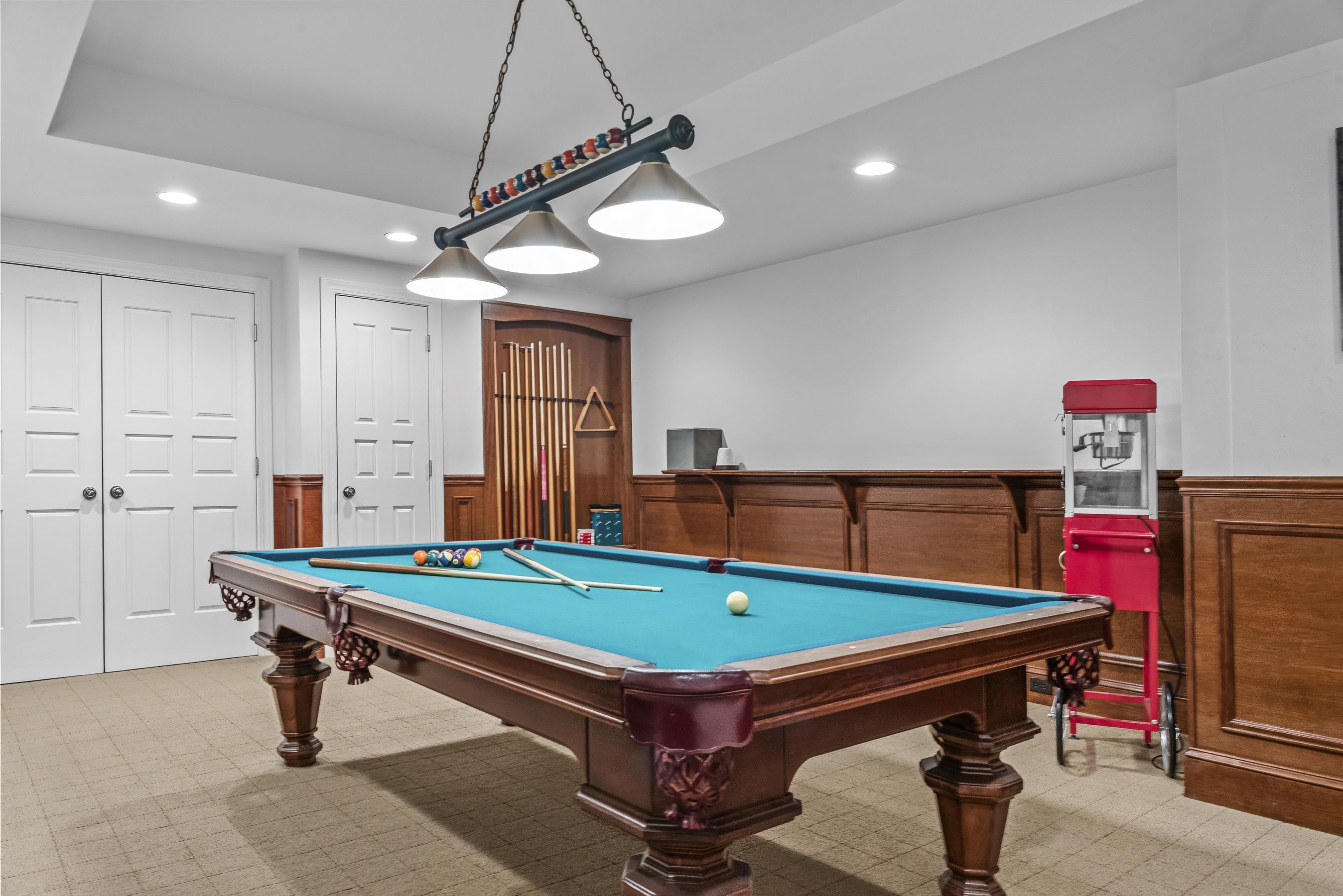 1010 CALLAHANS RIDGE image 51