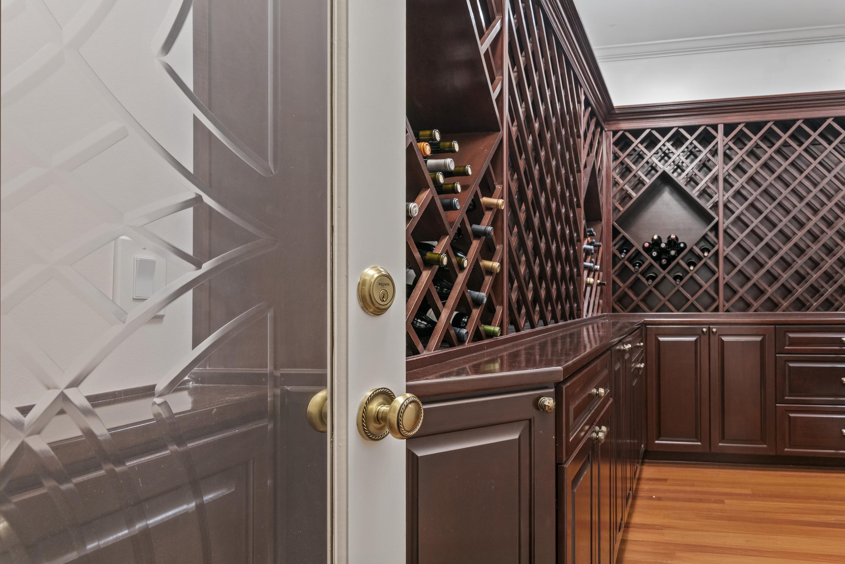 1010 CALLAHANS RIDGE image 52