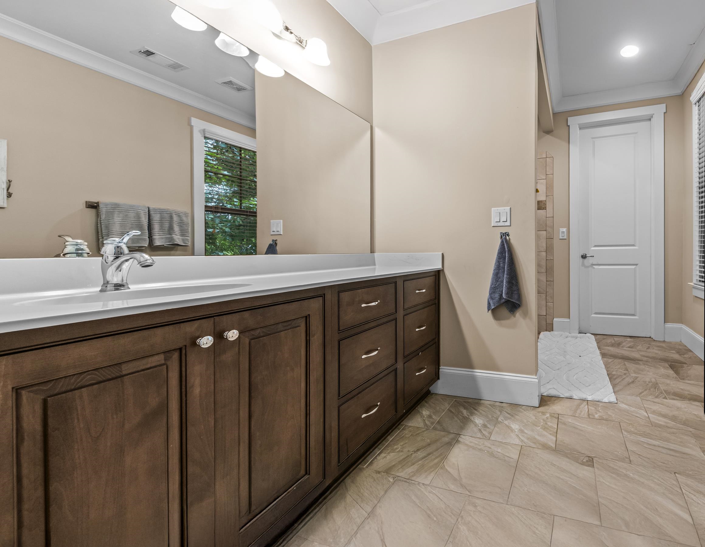 1021 EMERALD VIEW DRIVE image 32