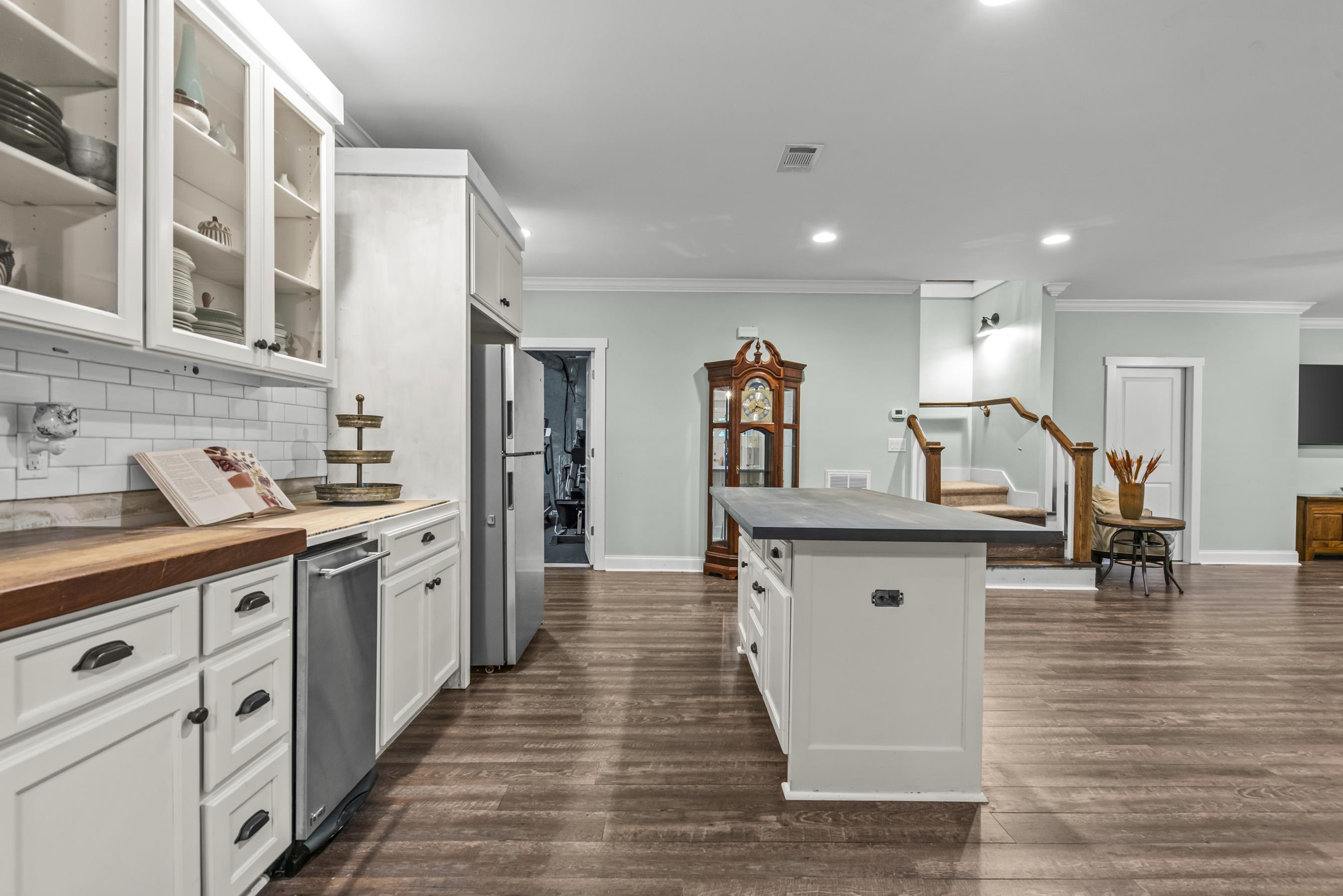 1021 EMERALD VIEW DRIVE image 40