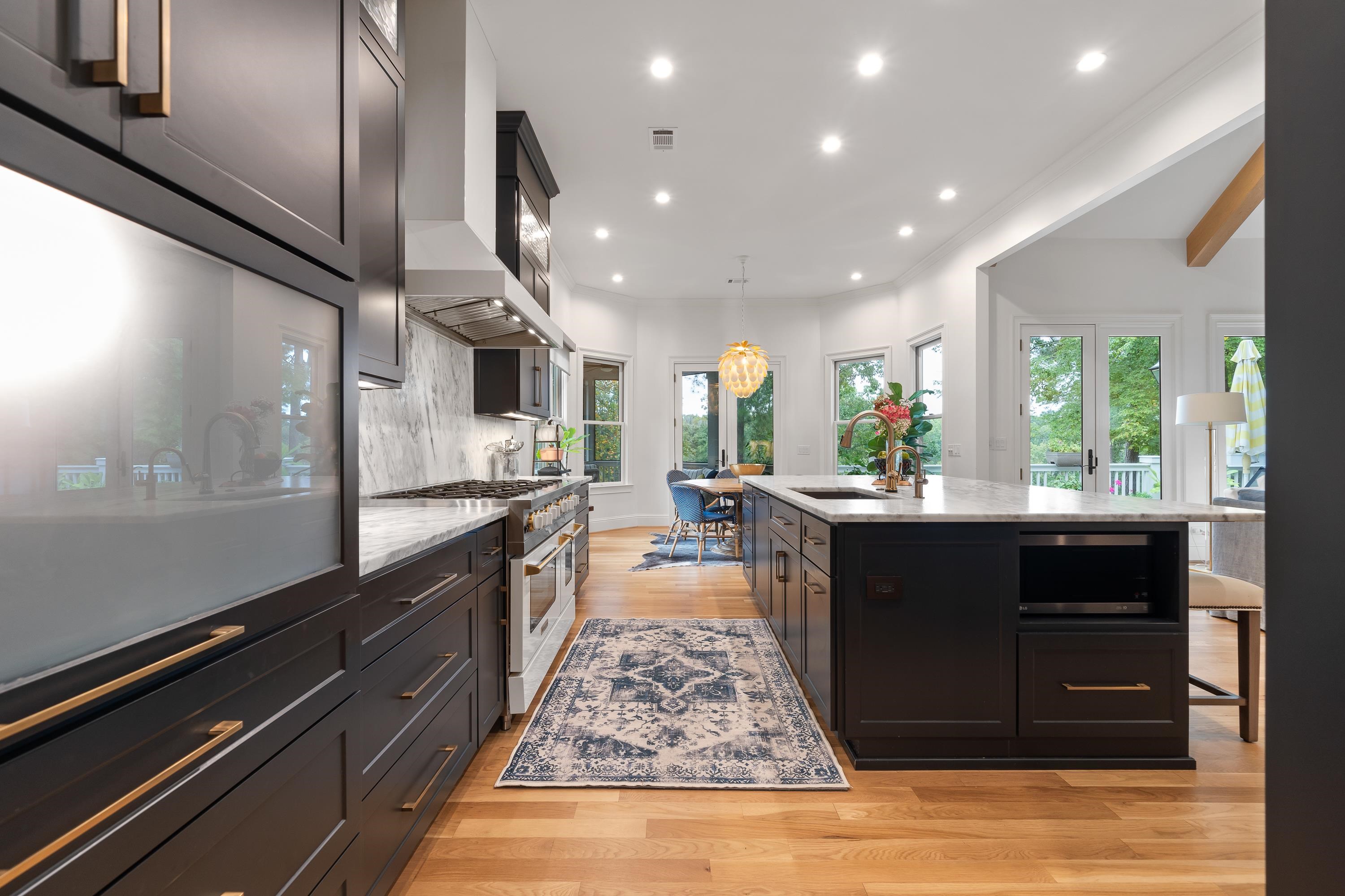 1090 CURTRIGHT PLACE image 15