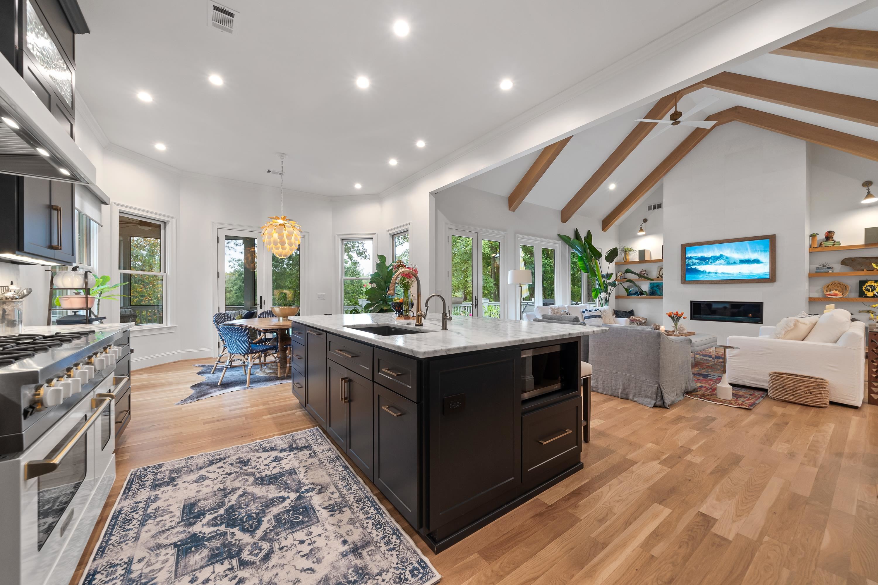 1090 CURTRIGHT PLACE image 18