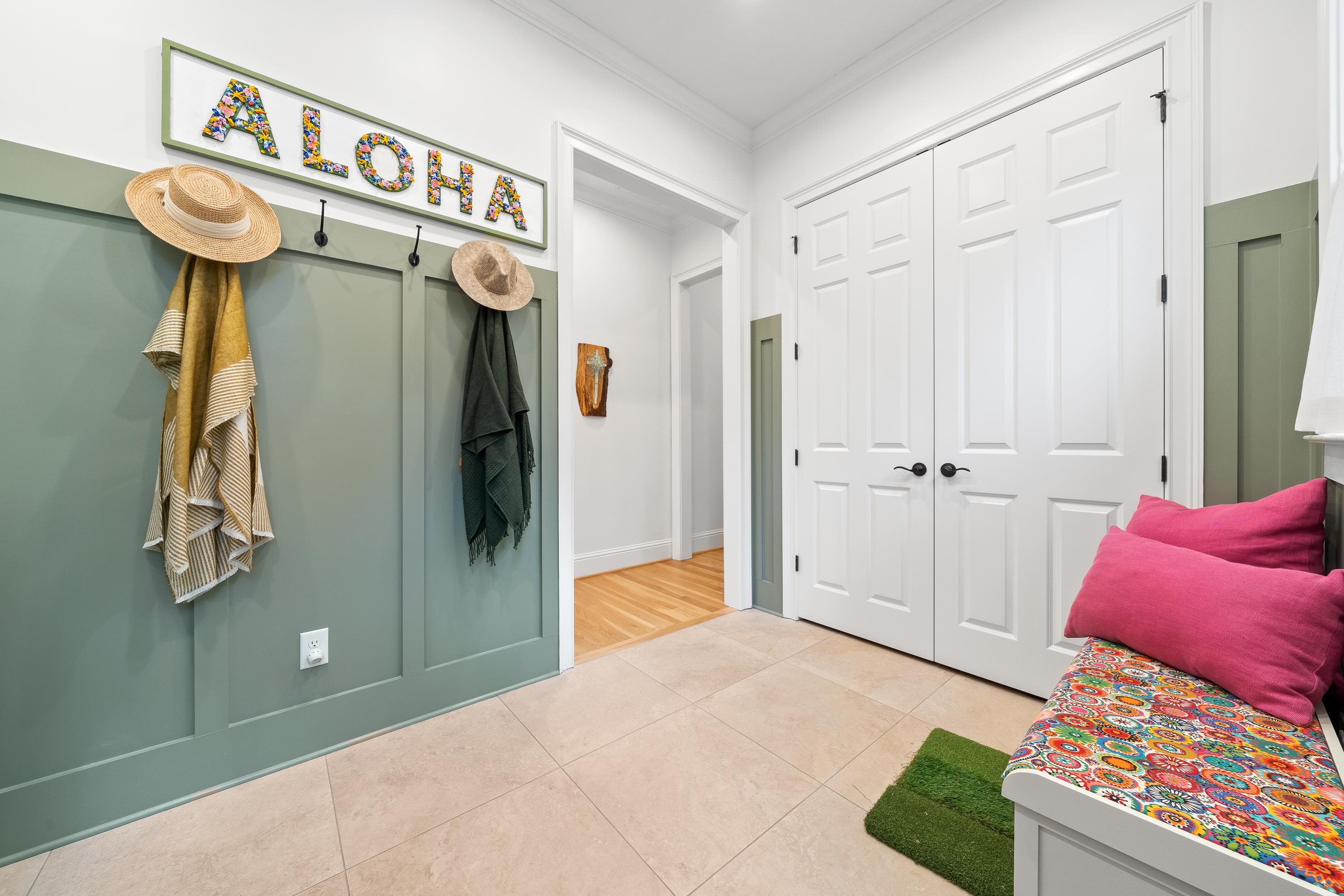 1090 CURTRIGHT PLACE image 31