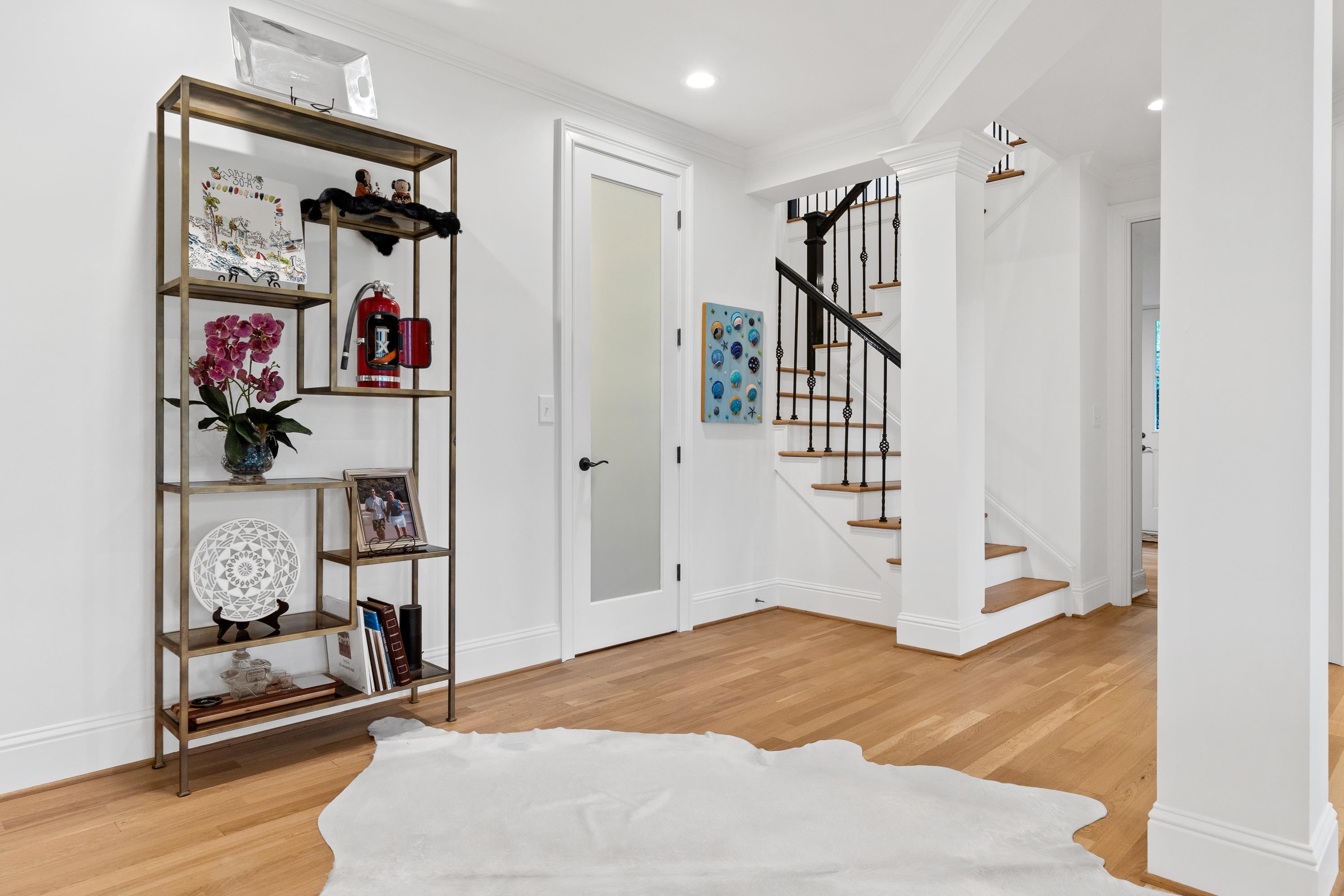 1090 CURTRIGHT PLACE image 41