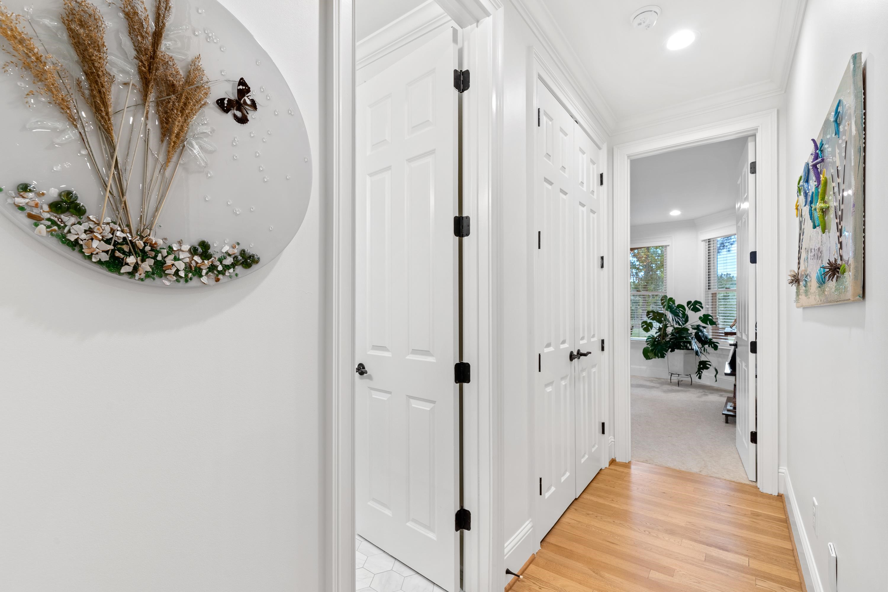 1090 CURTRIGHT PLACE image 44