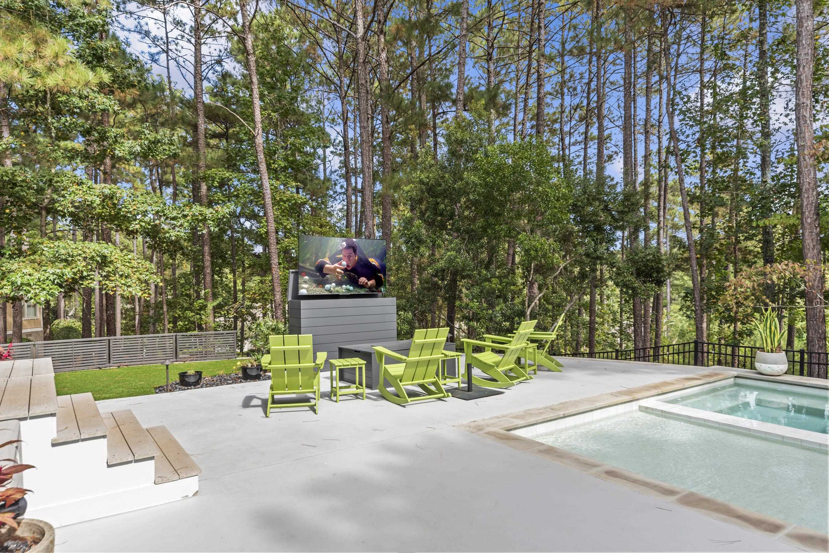 1051 ARMORS FORD image 5