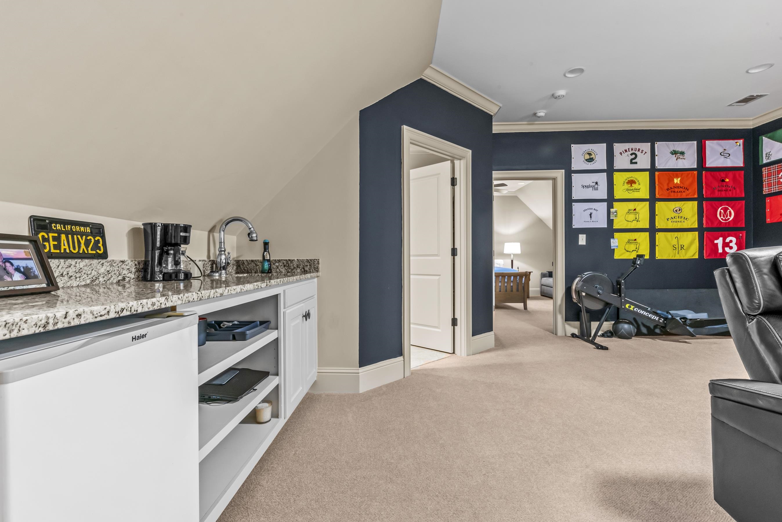 1051 ARMORS FORD image 46