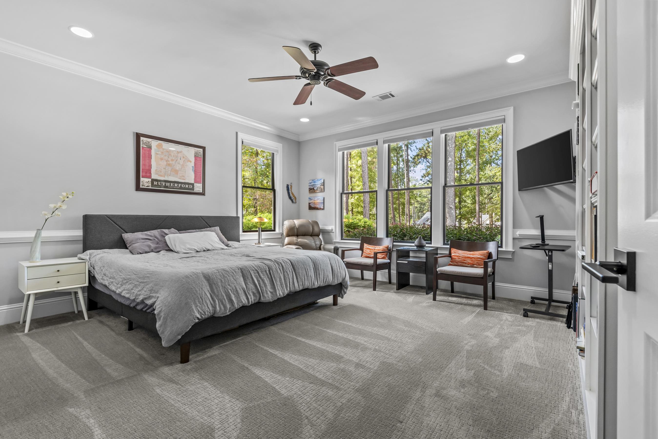 1051 ARMORS FORD image 51