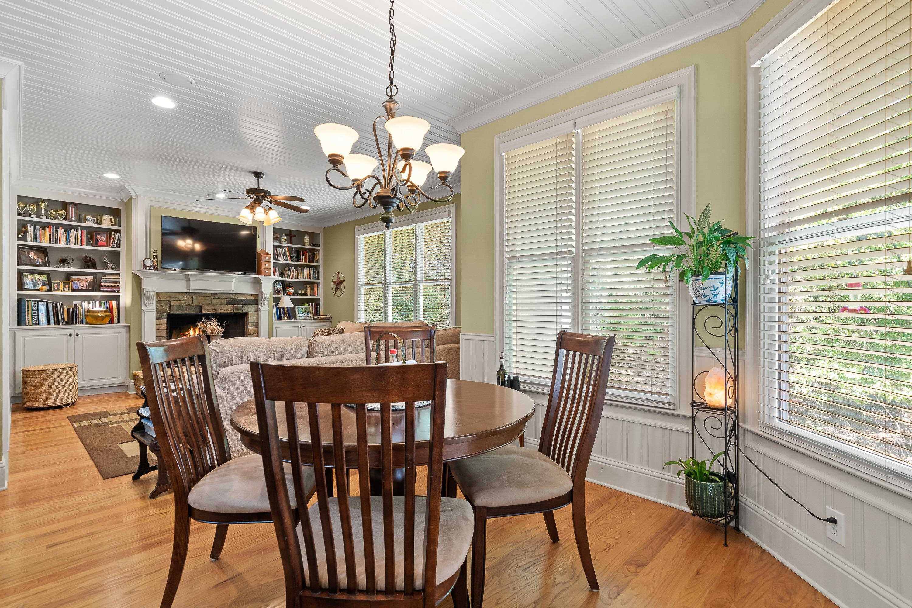 112 PINE BLOOM WAY image 9