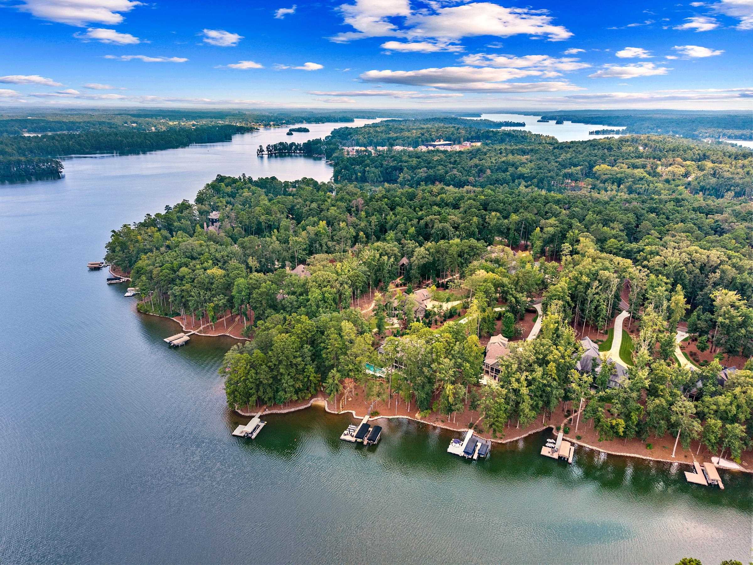 1020 GROVE CT image 16