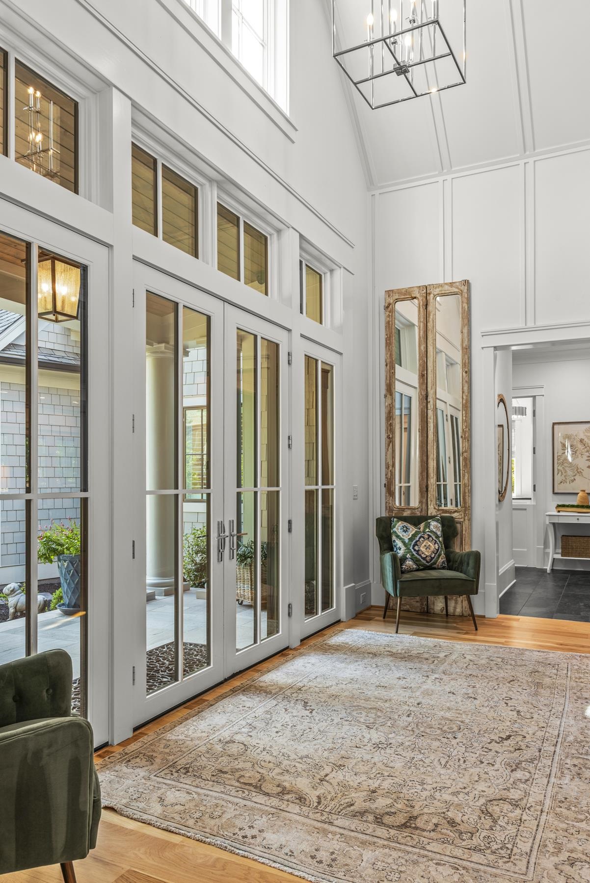 1020 GROVE CT image 19