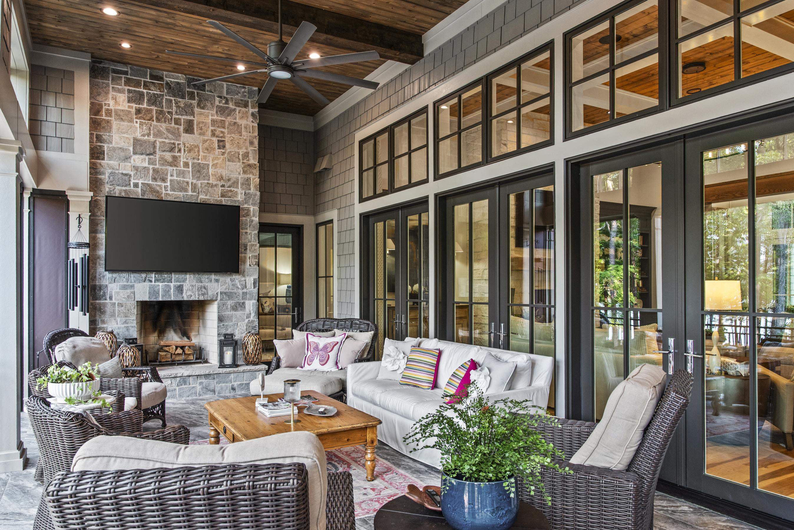 1020 GROVE CT image 53