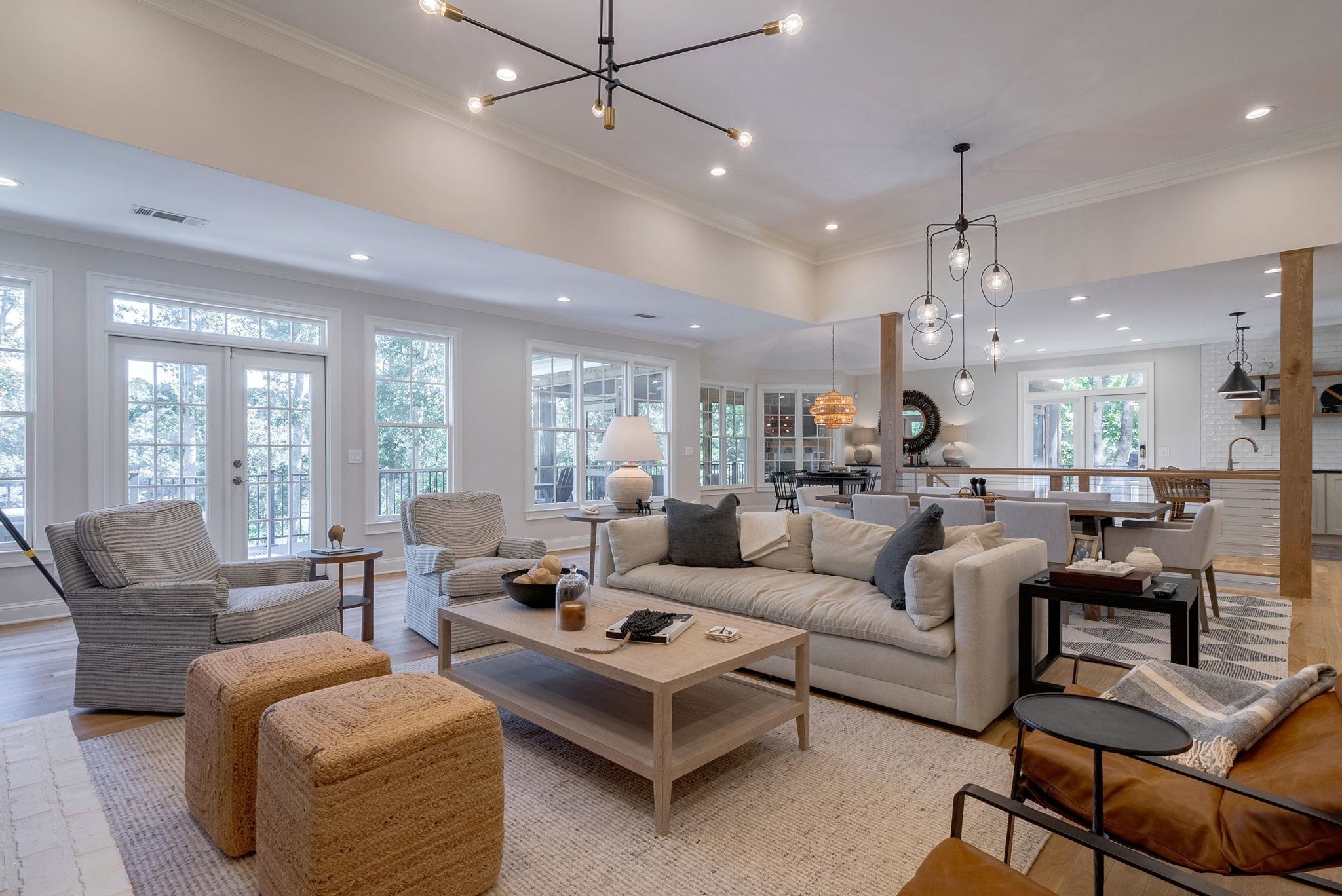 1020 DAVISON LANE image 12