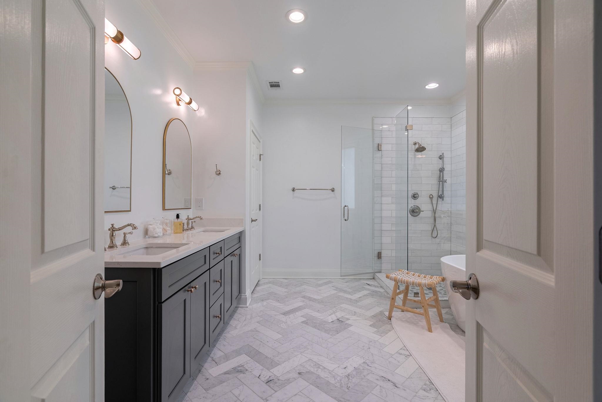 1020 DAVISON LANE image 29