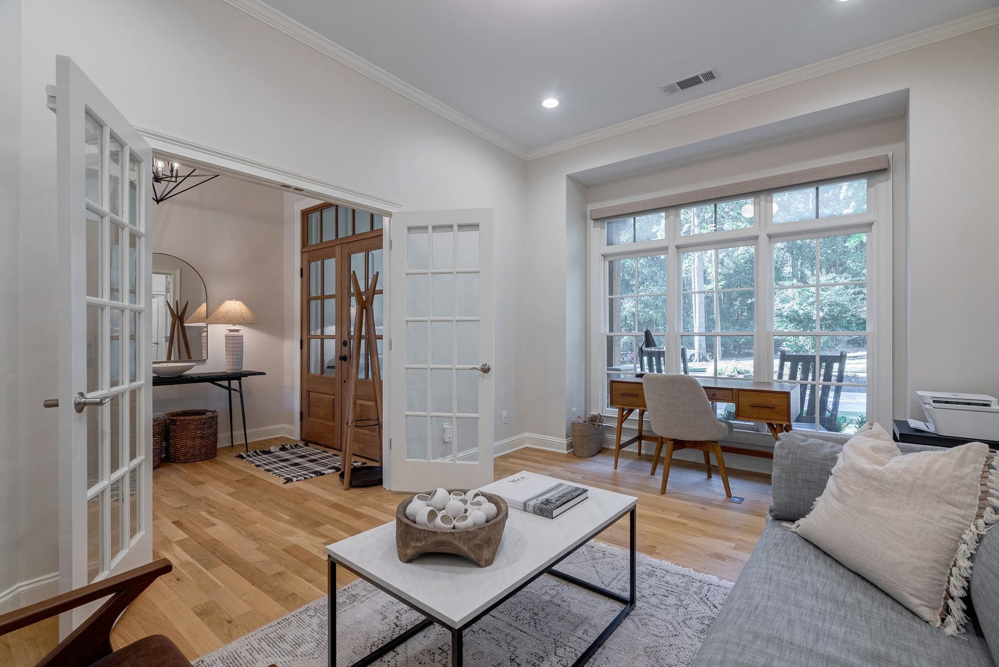 1020 DAVISON LANE image 4