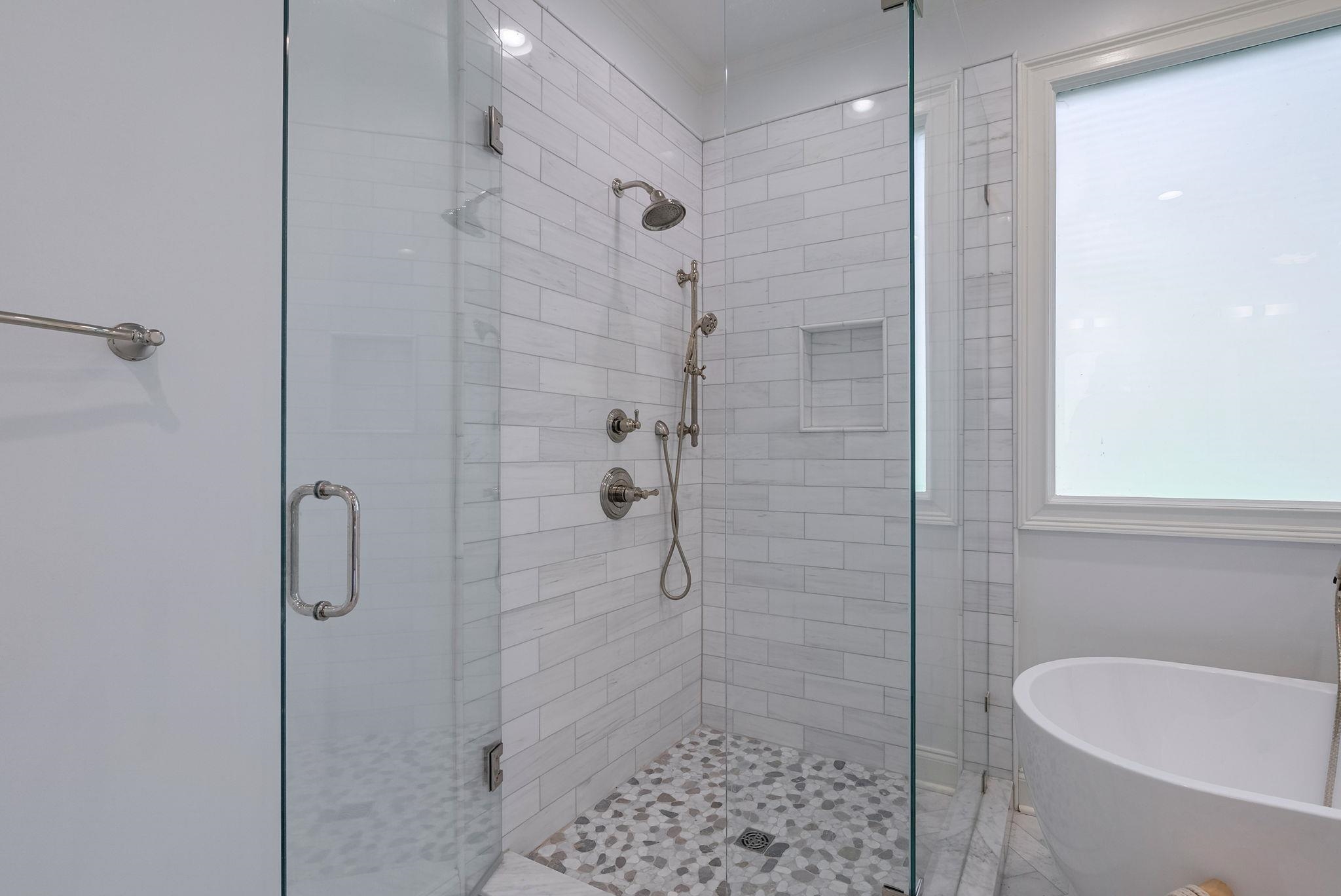 1020 DAVISON LANE image 33