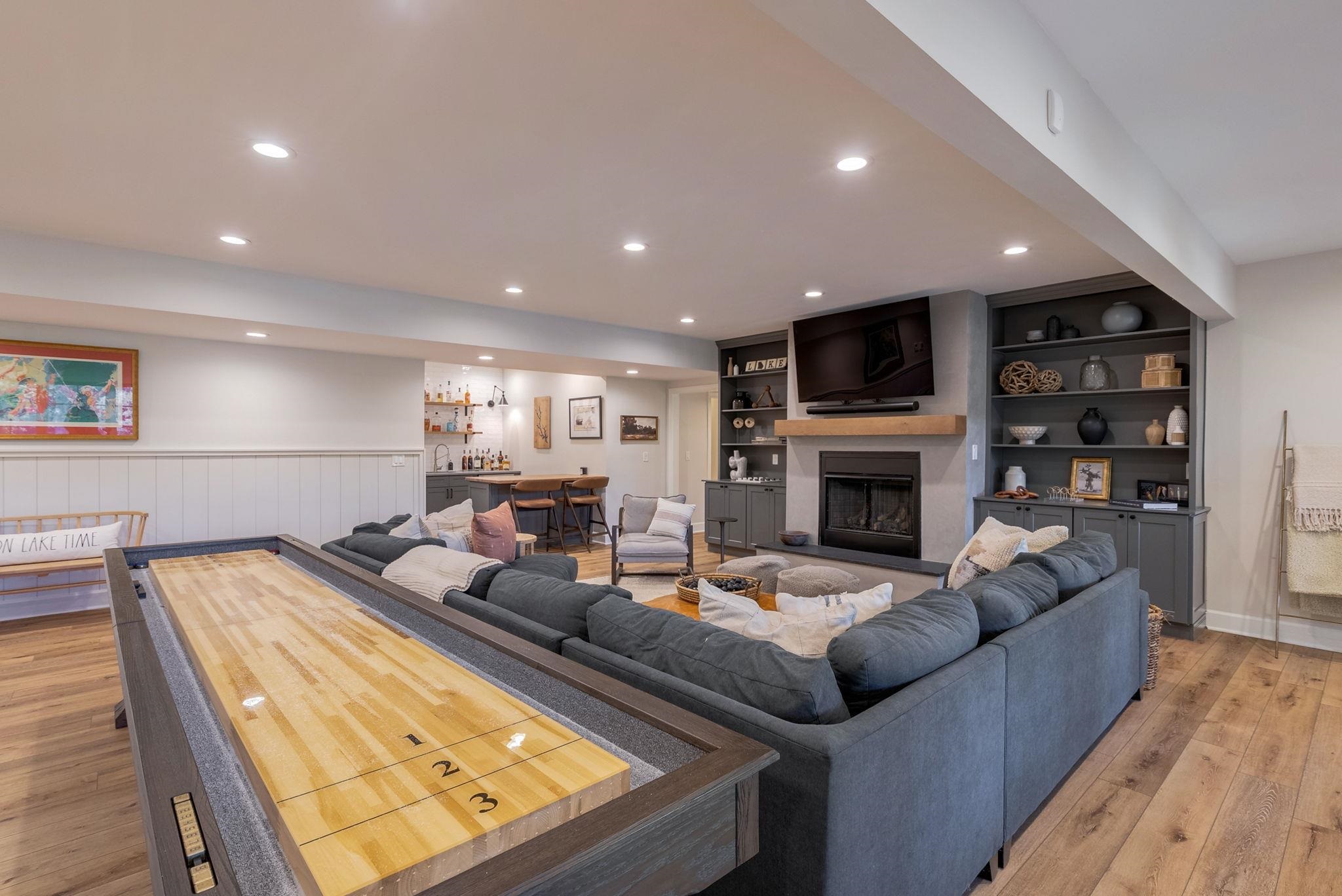 1020 DAVISON LANE image 37