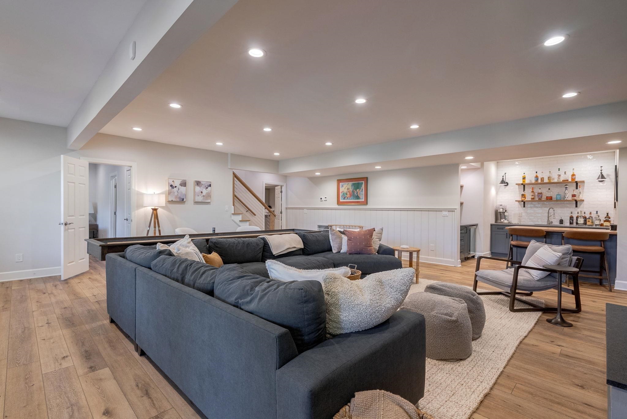 1020 DAVISON LANE image 38