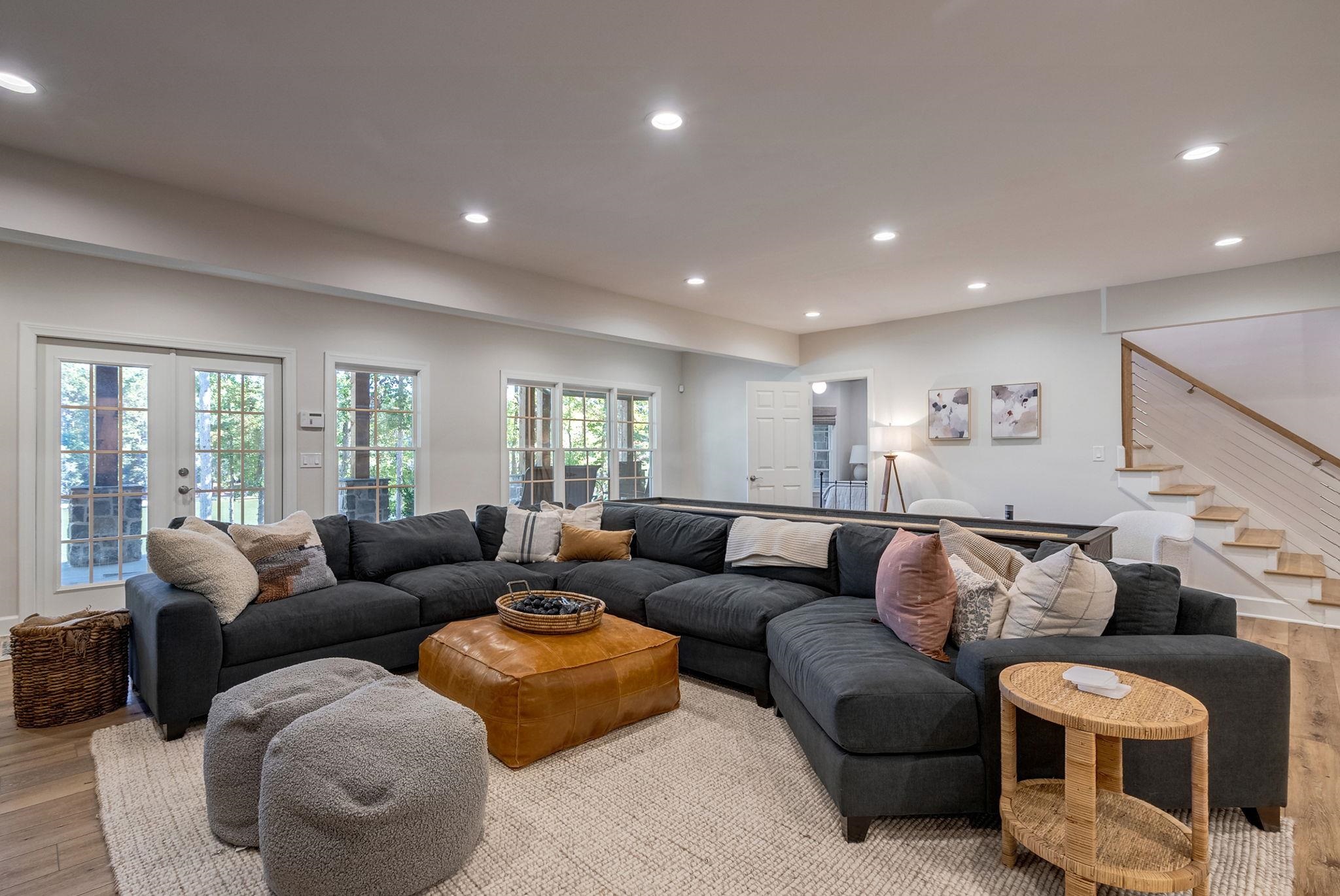 1020 DAVISON LANE image 39