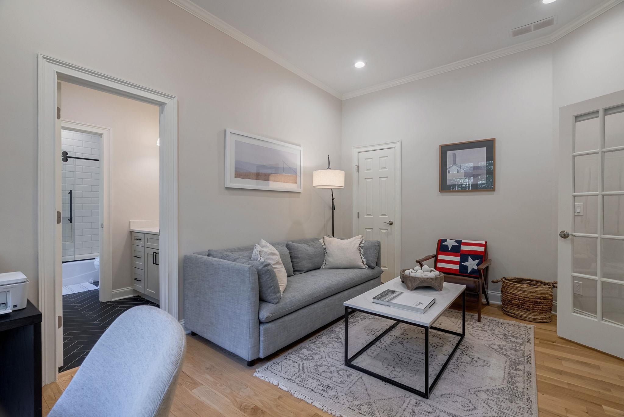 1020 DAVISON LANE image 5