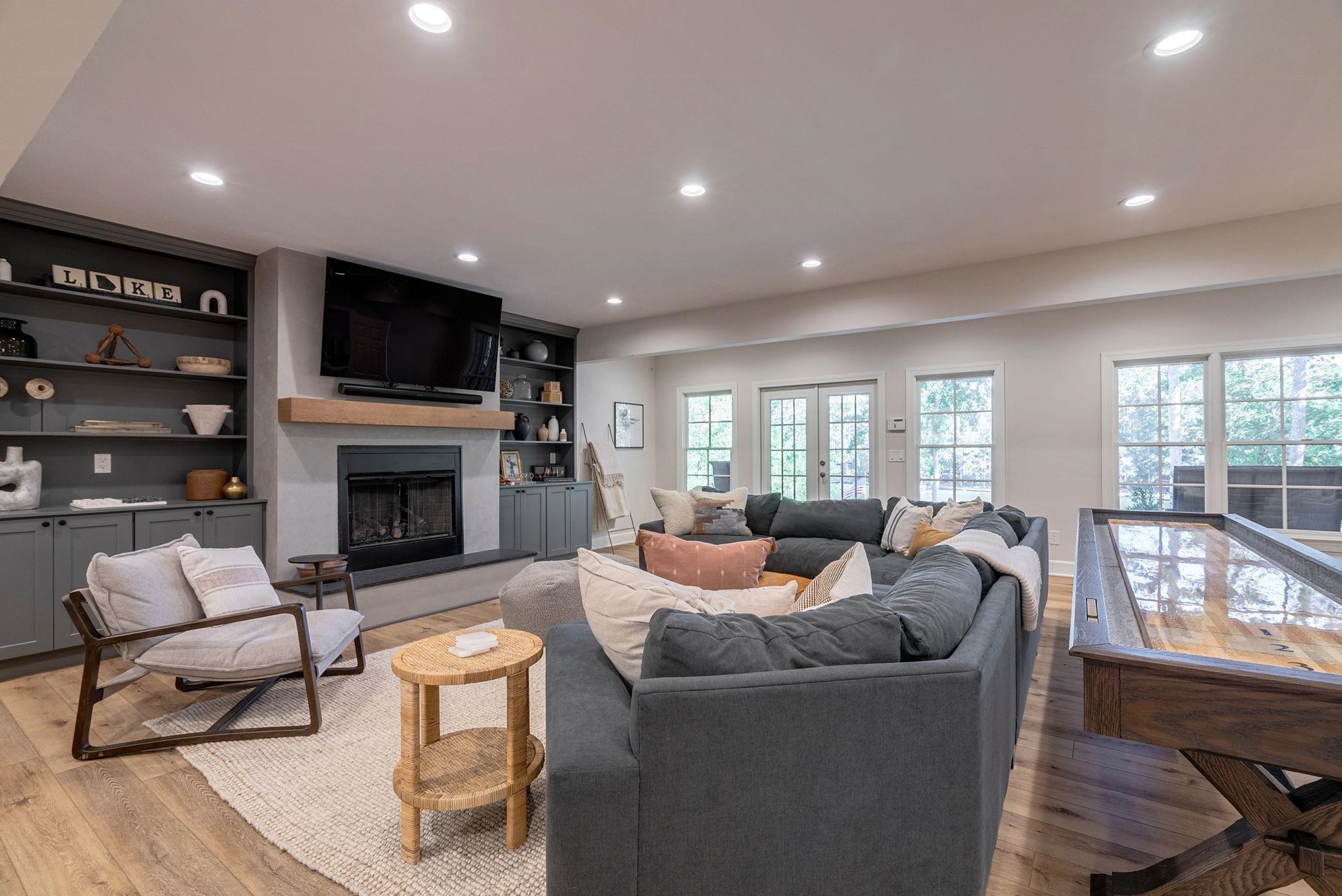 1020 DAVISON LANE image 43