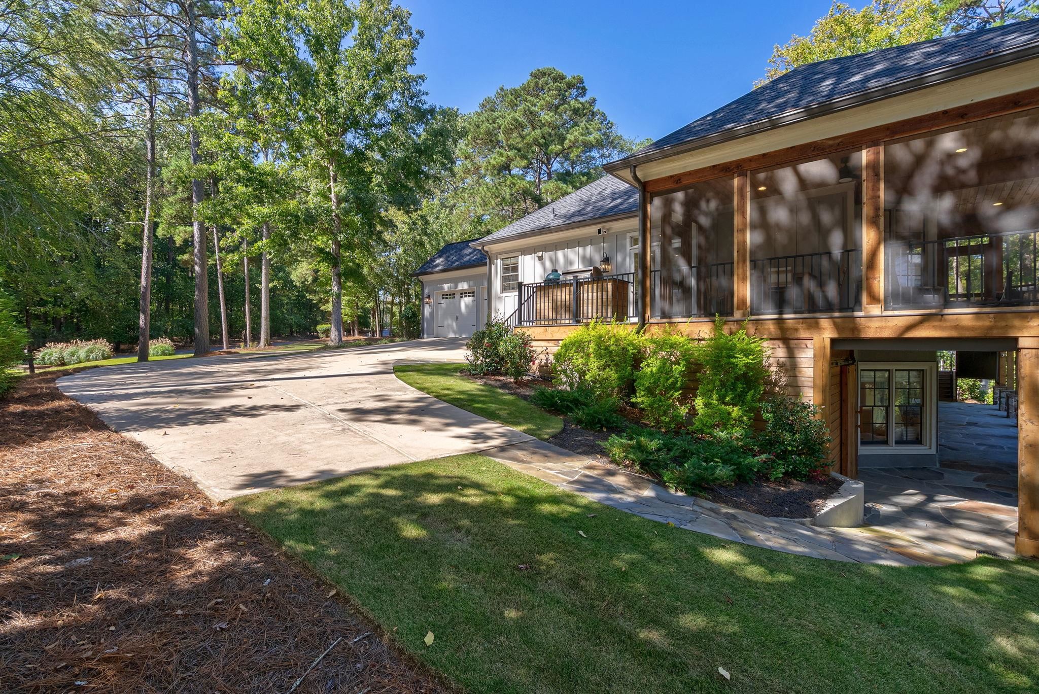 1020 DAVISON LANE image 69