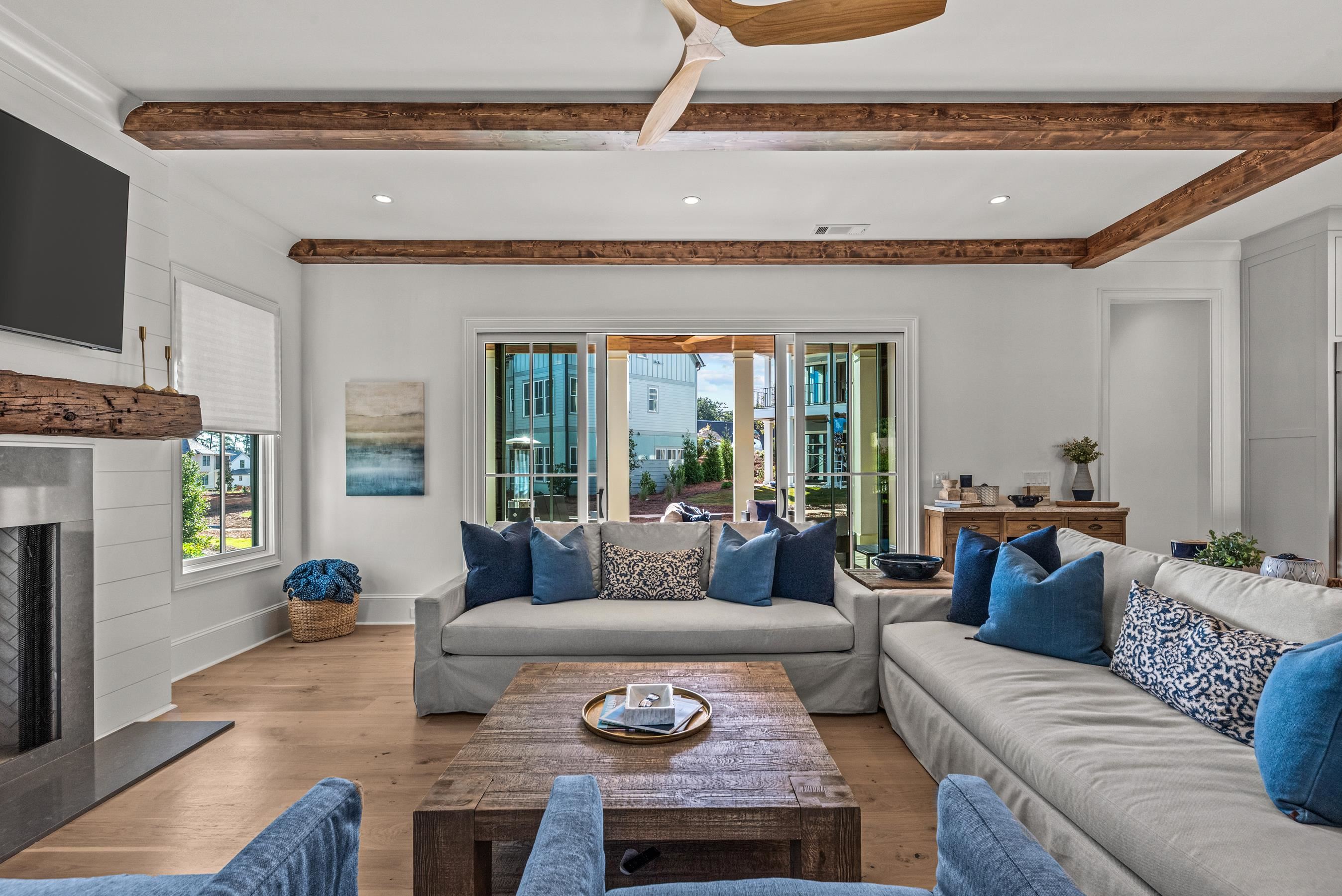 1011 WEST ROCK LOOP image 10