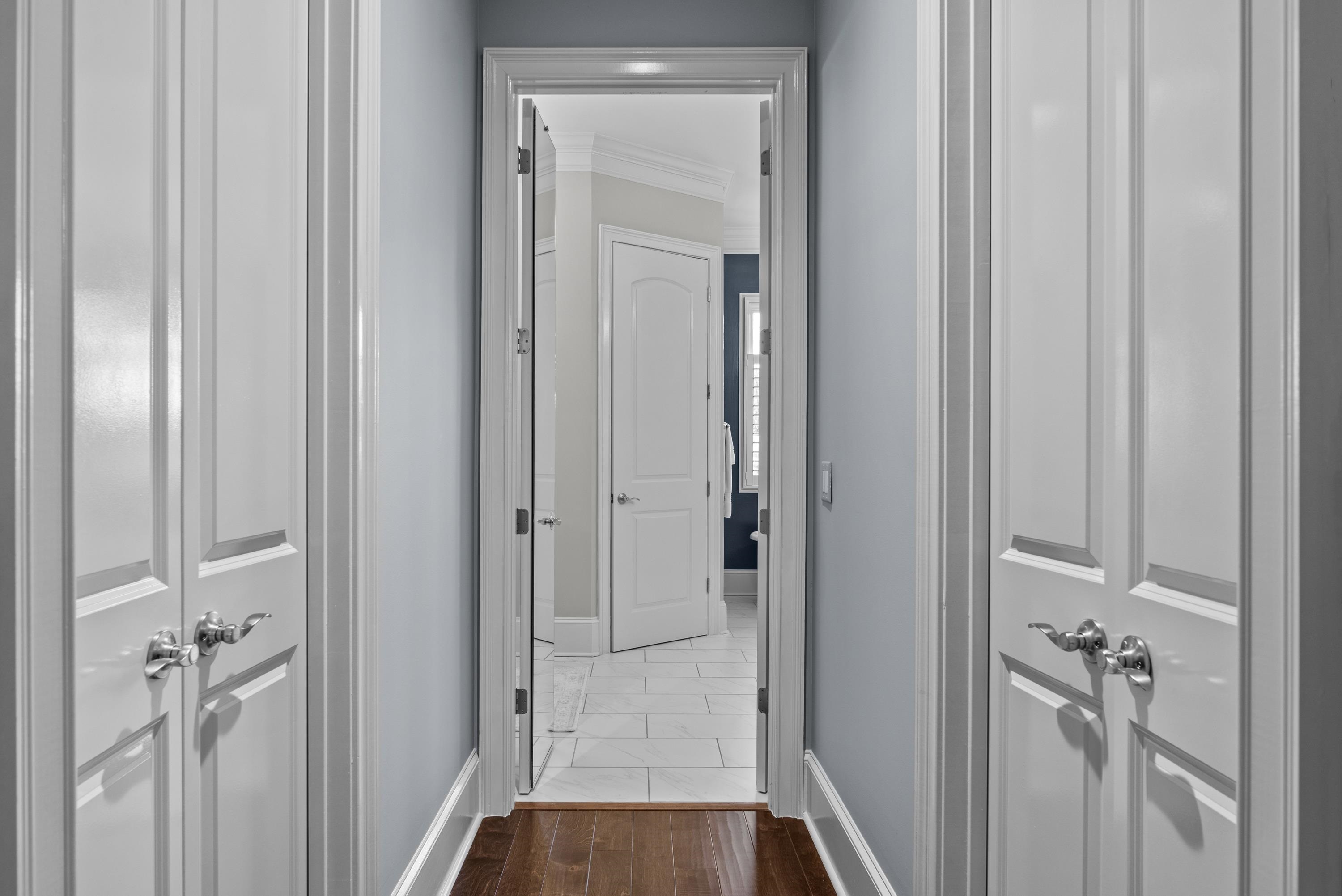 1041 NEILS FORT image 30