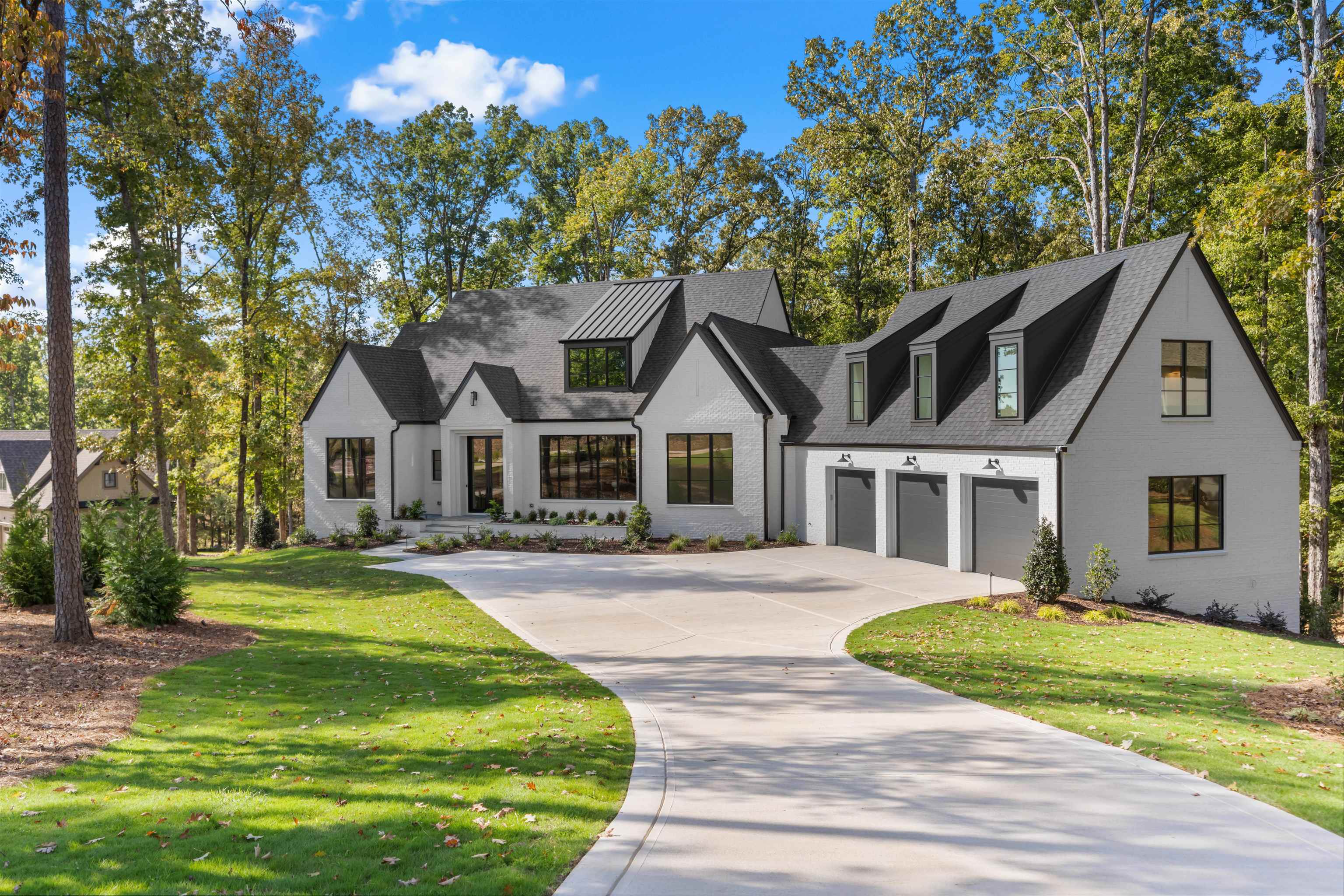 1091 HIGH BLUFF LANE image 3