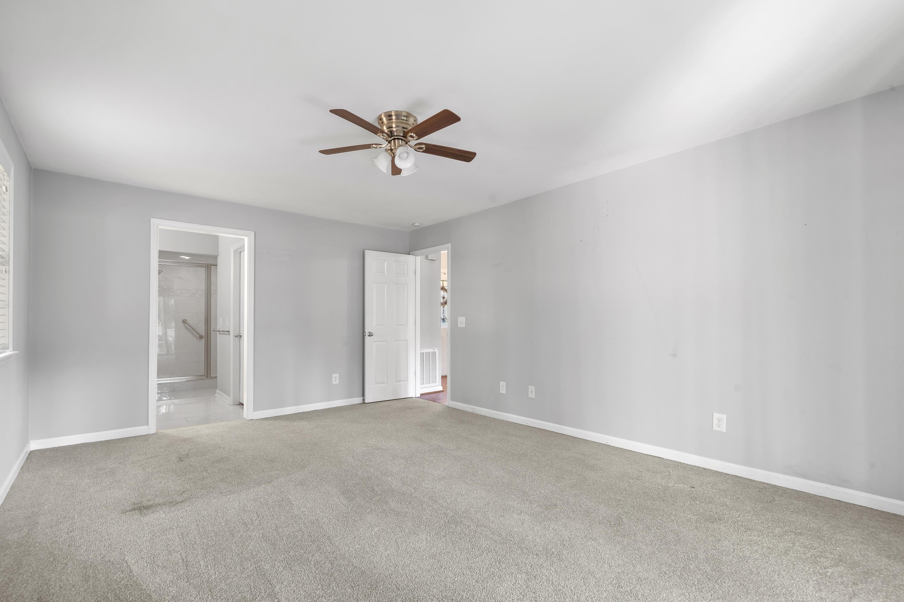 1011 ANCHOR BAY CIRCLE image 28