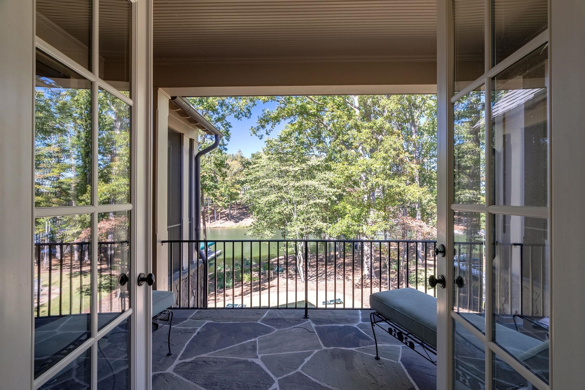 1000 BRICKYARD LANE image 38