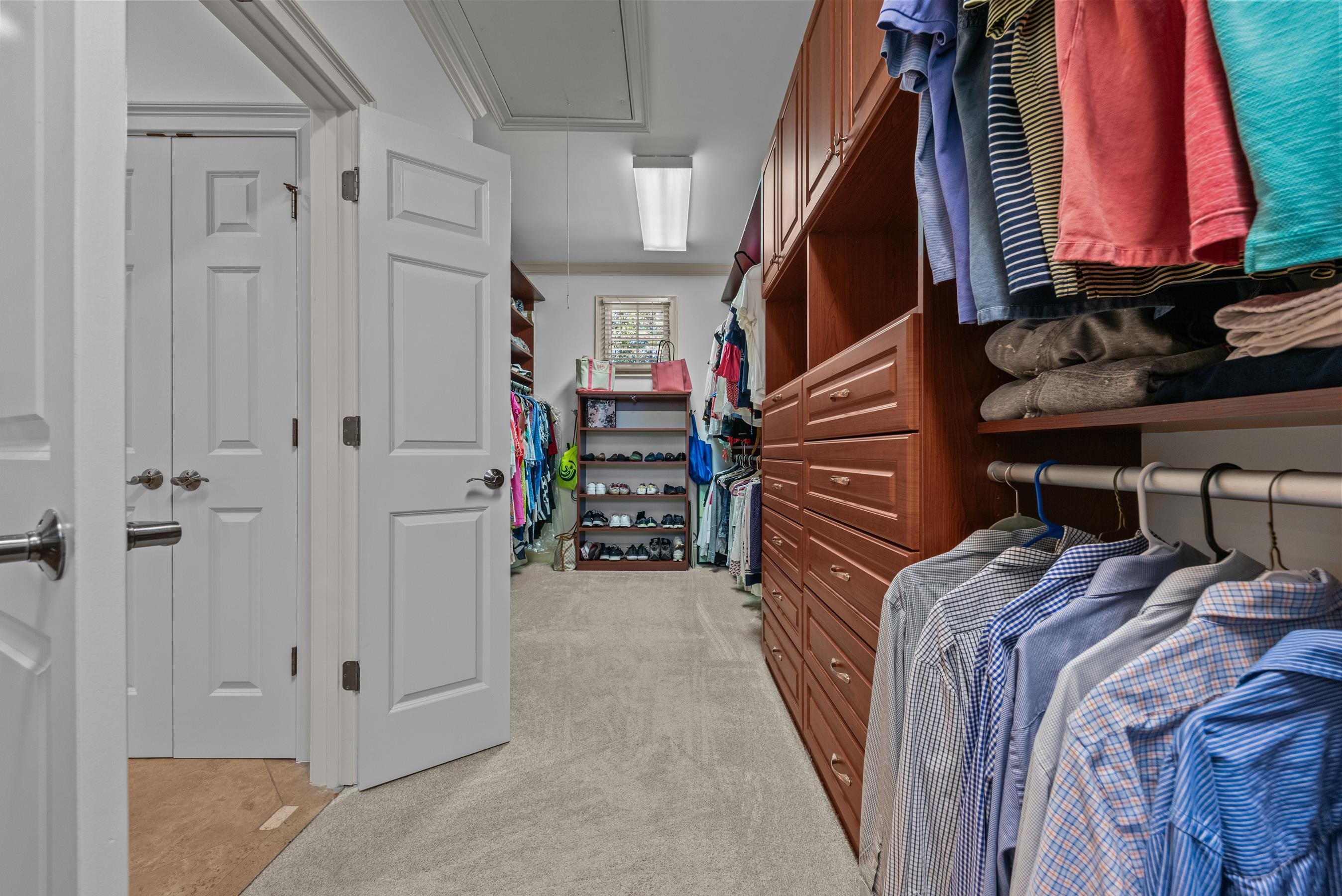 1191 LINGER LONGER DRIVE image 30