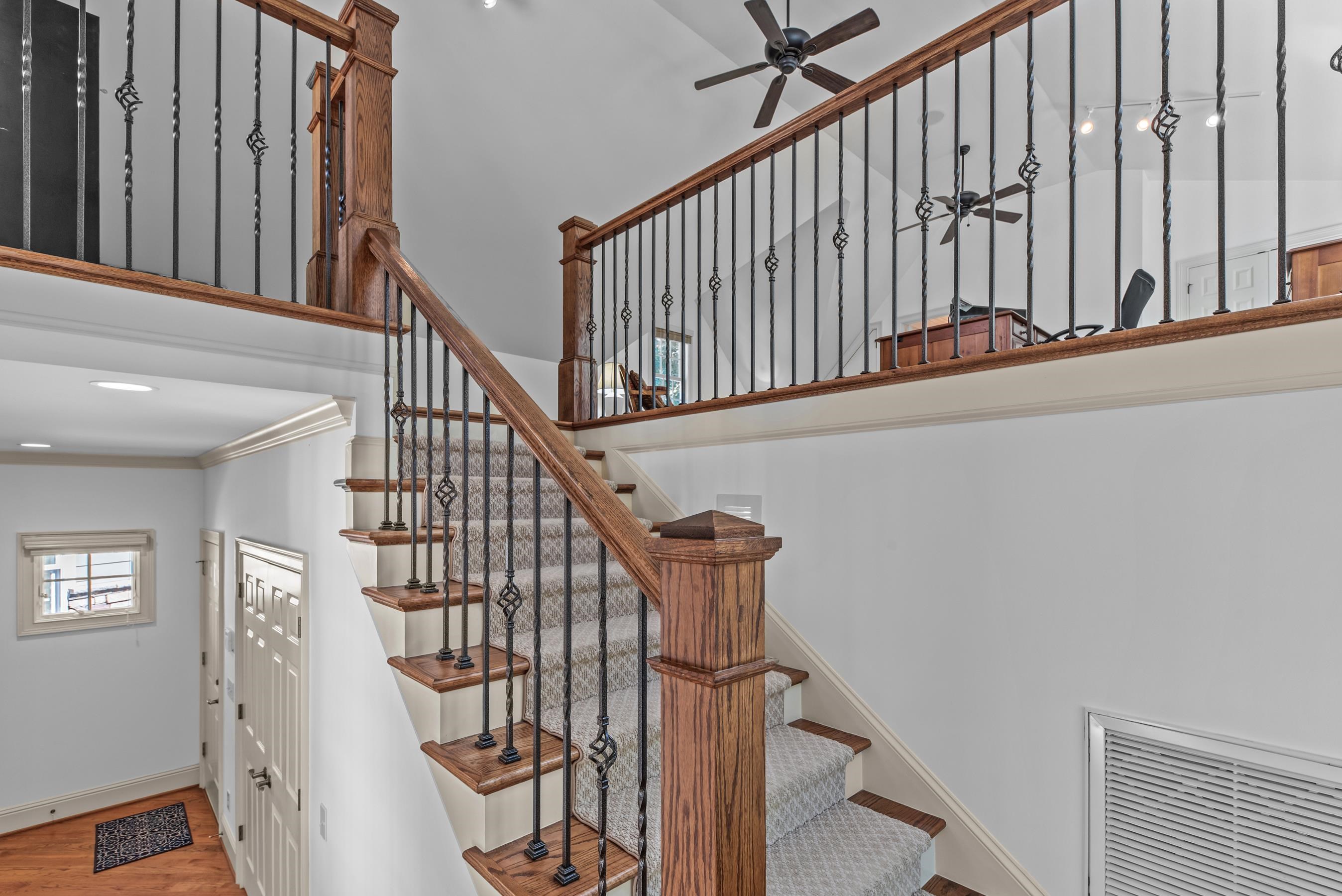 1191 LINGER LONGER DRIVE image 38