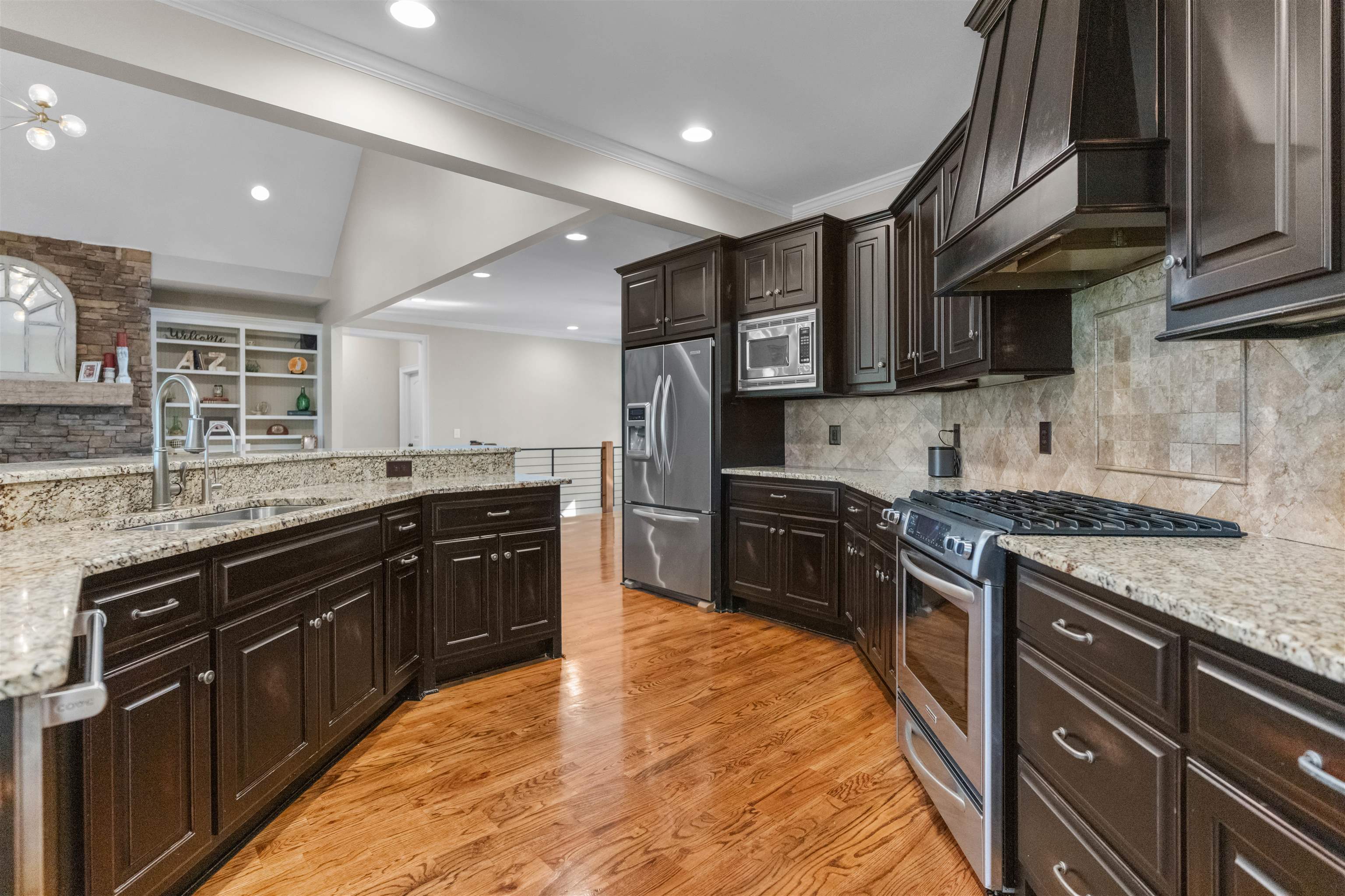 1010 ANCHOR BAY POINT image 16