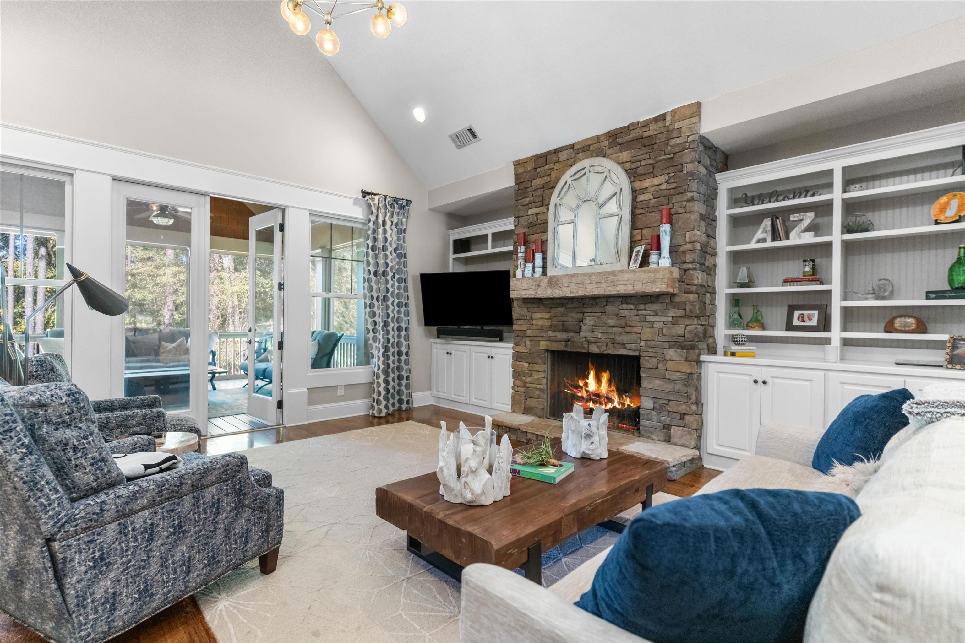 1010 ANCHOR BAY POINT image 8