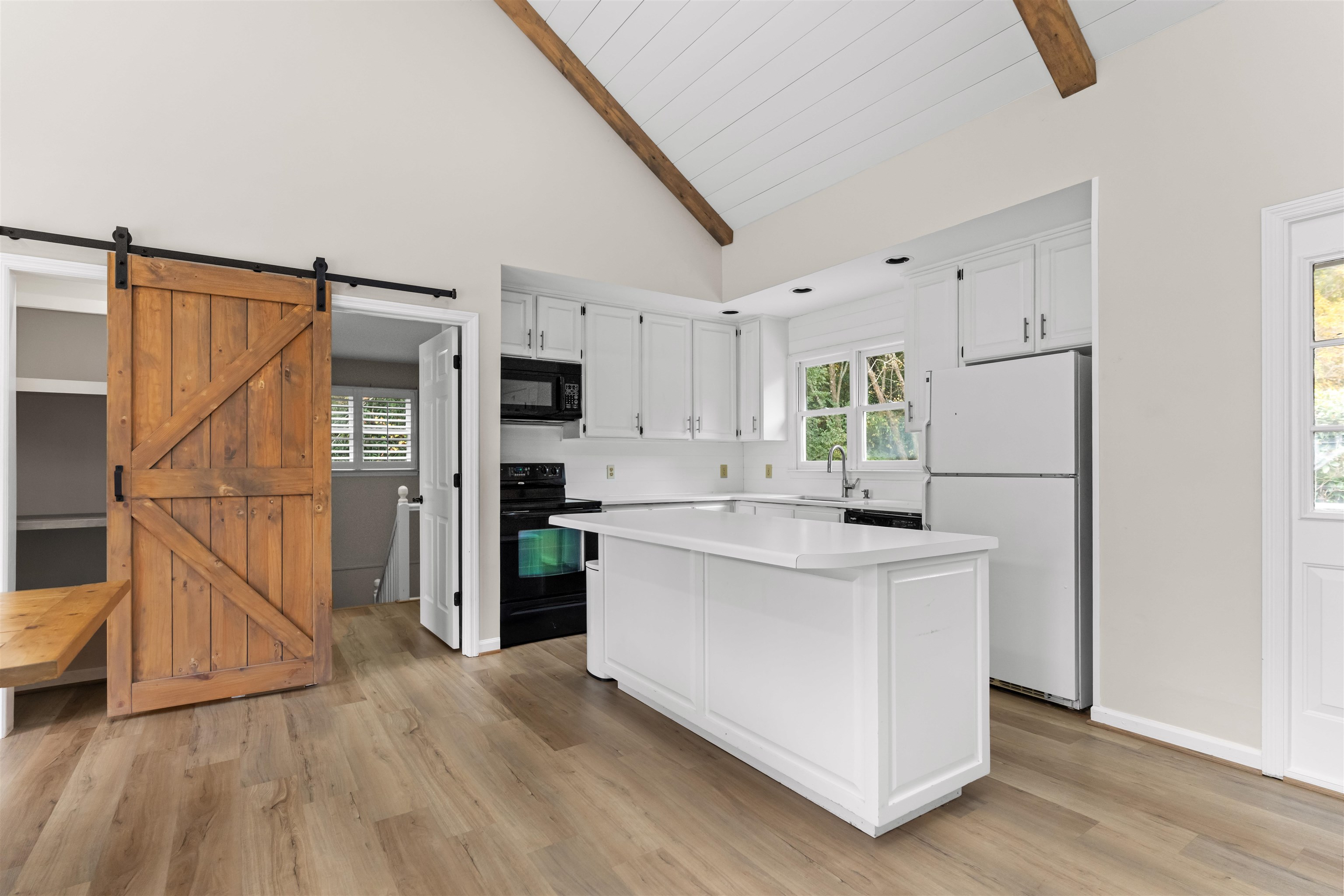 1171 GOLF VIEW LANE image 11