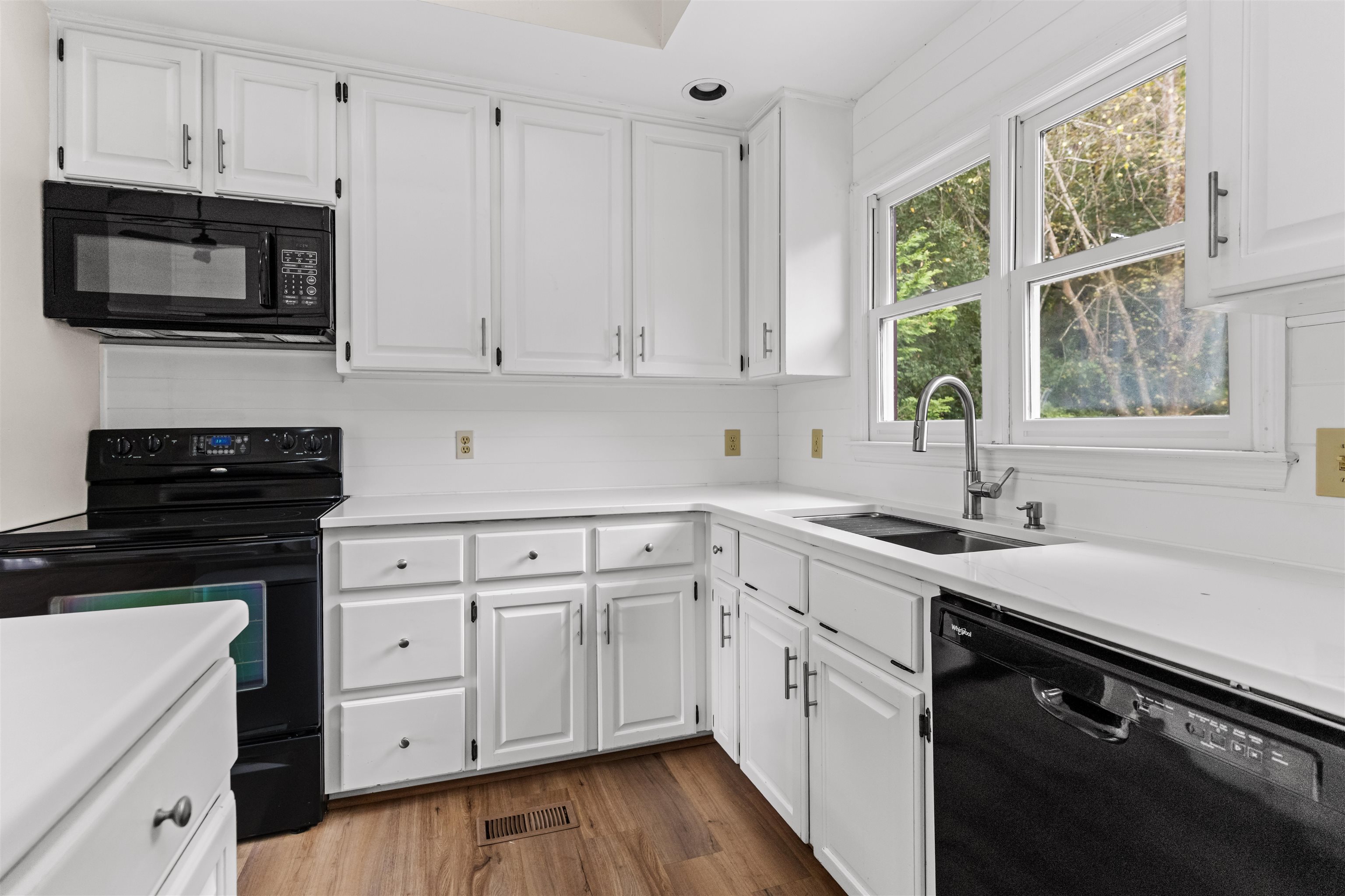 1171 GOLF VIEW LANE image 14