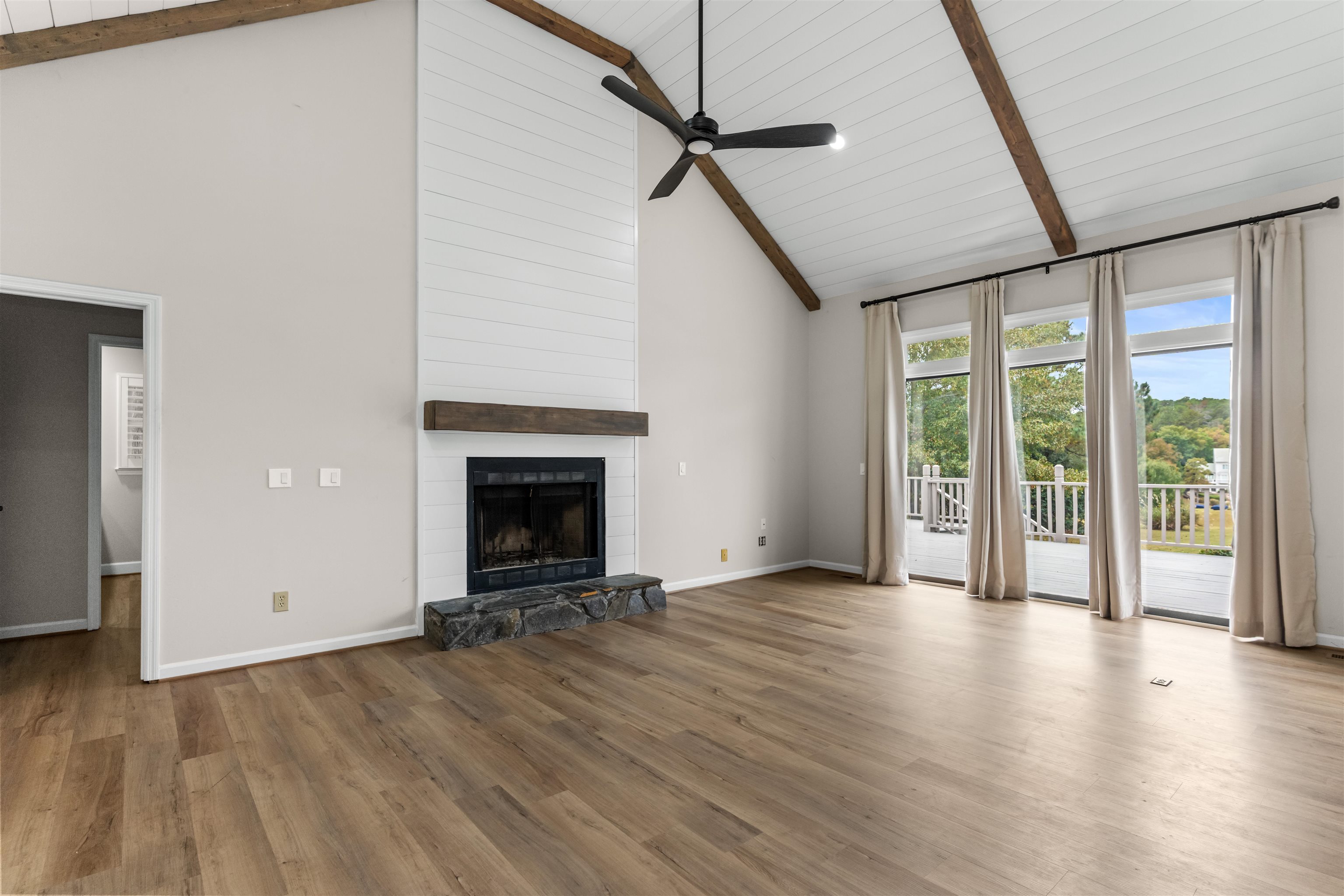 1171 GOLF VIEW LANE image 7