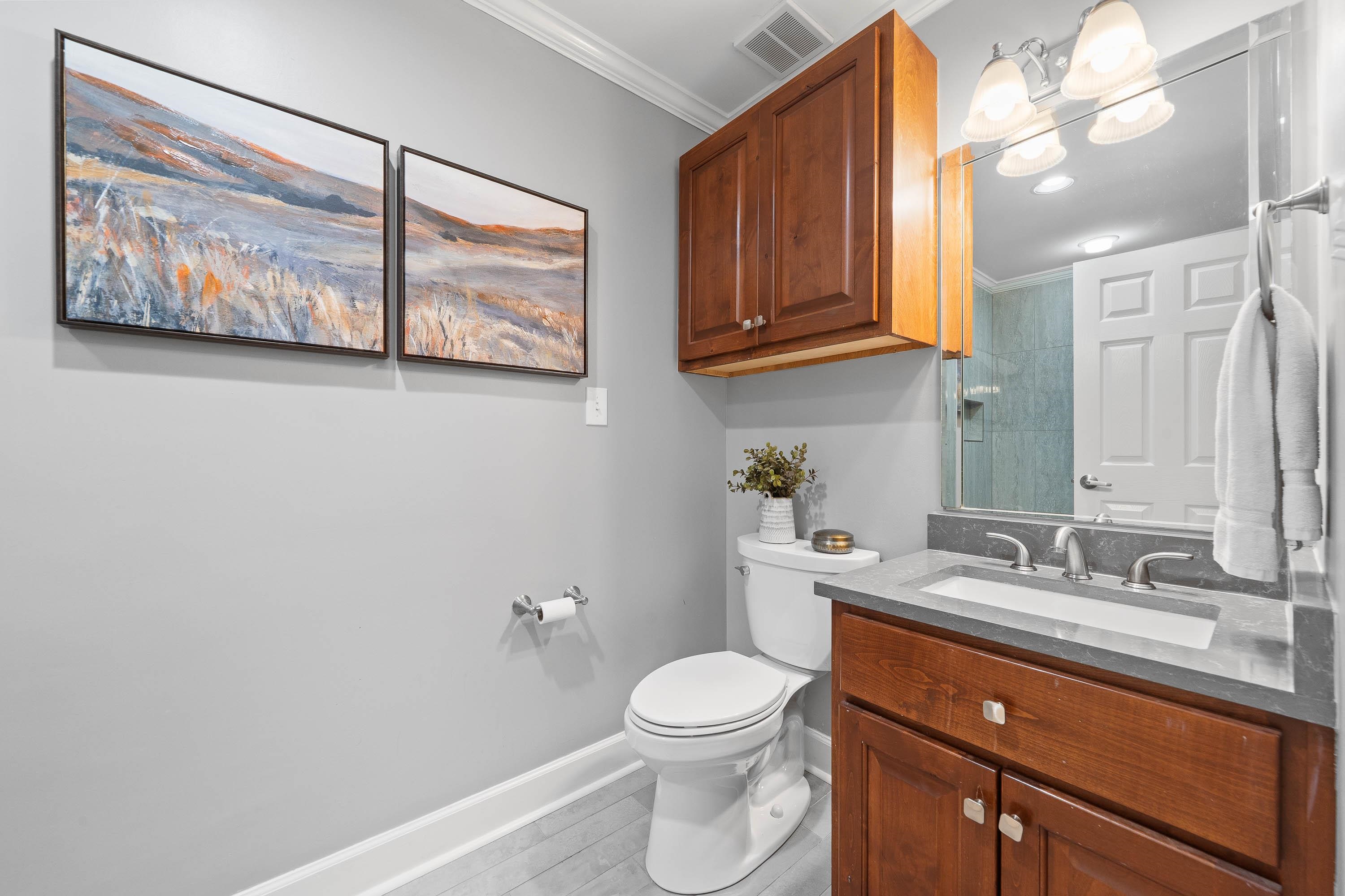 1001 B MARINA COVE LANE image 31