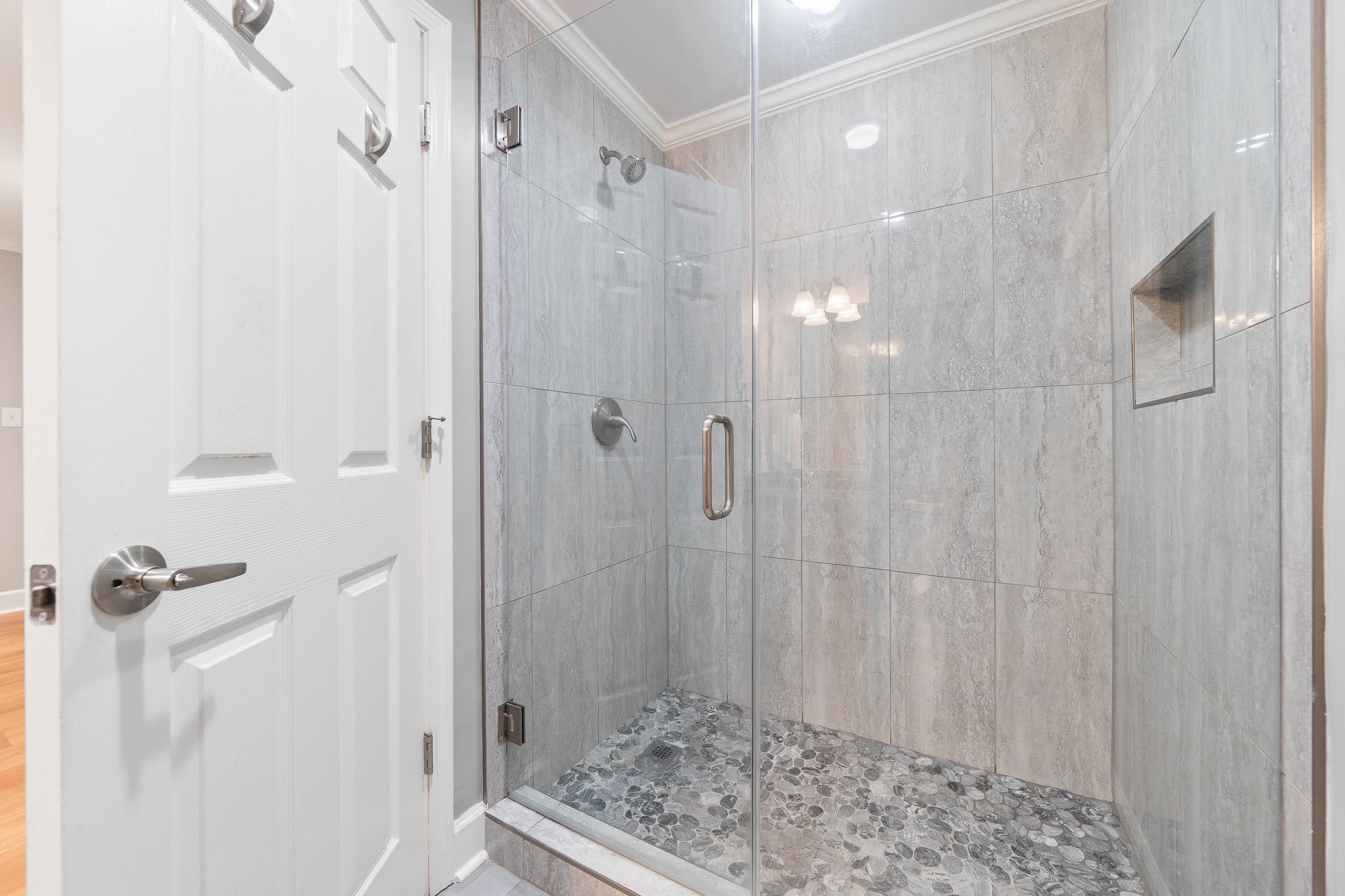 1001 B MARINA COVE LANE image 34