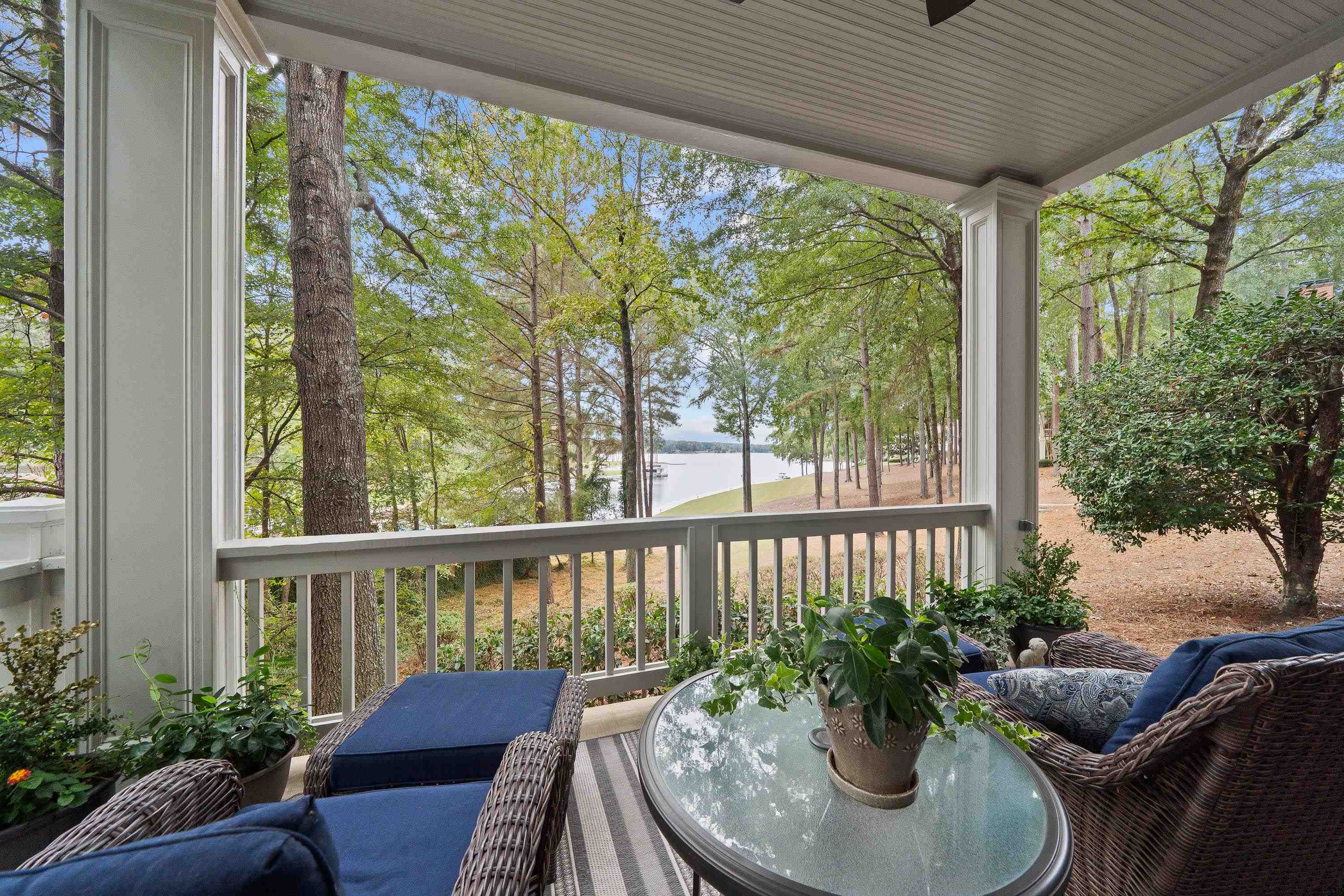 1001 B MARINA COVE LANE image 5