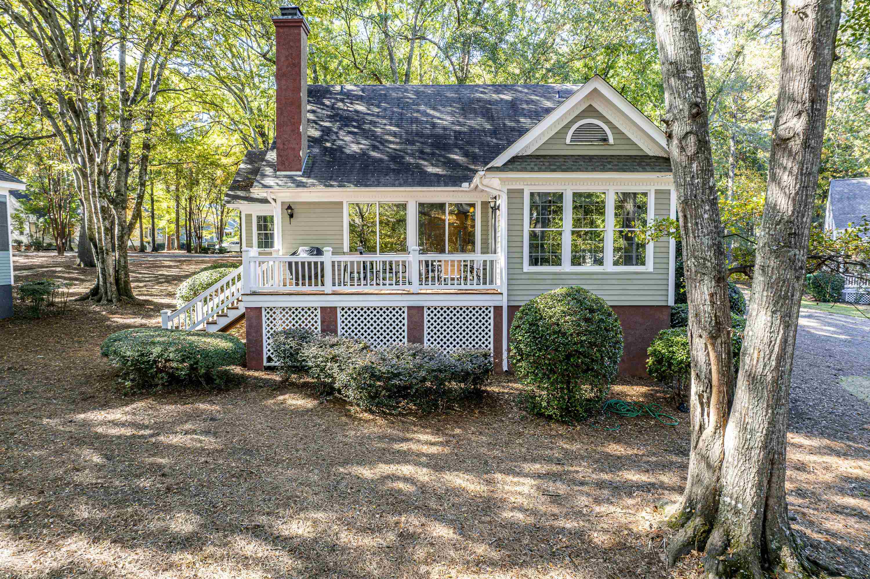 131 OAKTON SOUTH image 3