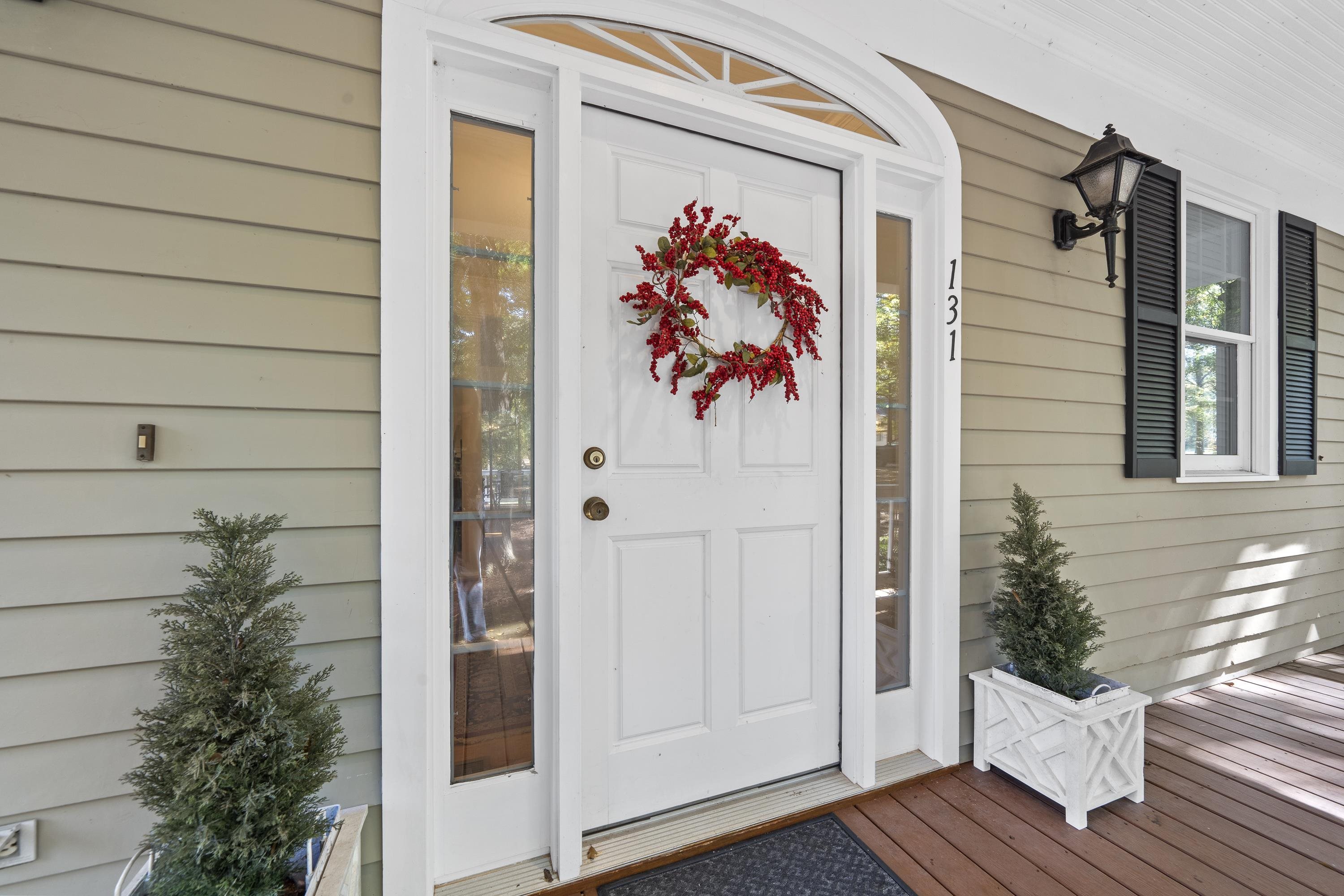 131 OAKTON SOUTH image 5