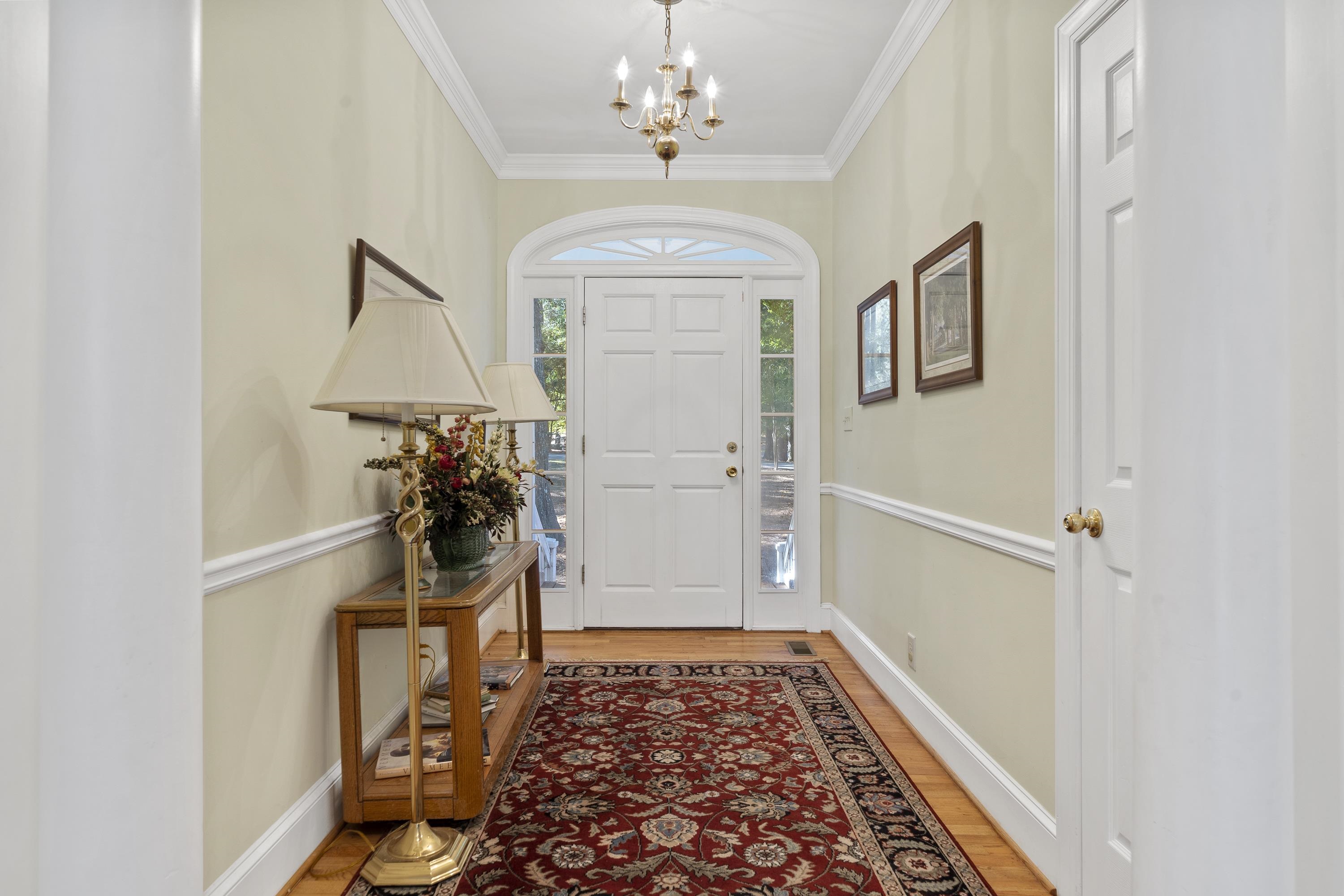 131 OAKTON SOUTH image 7