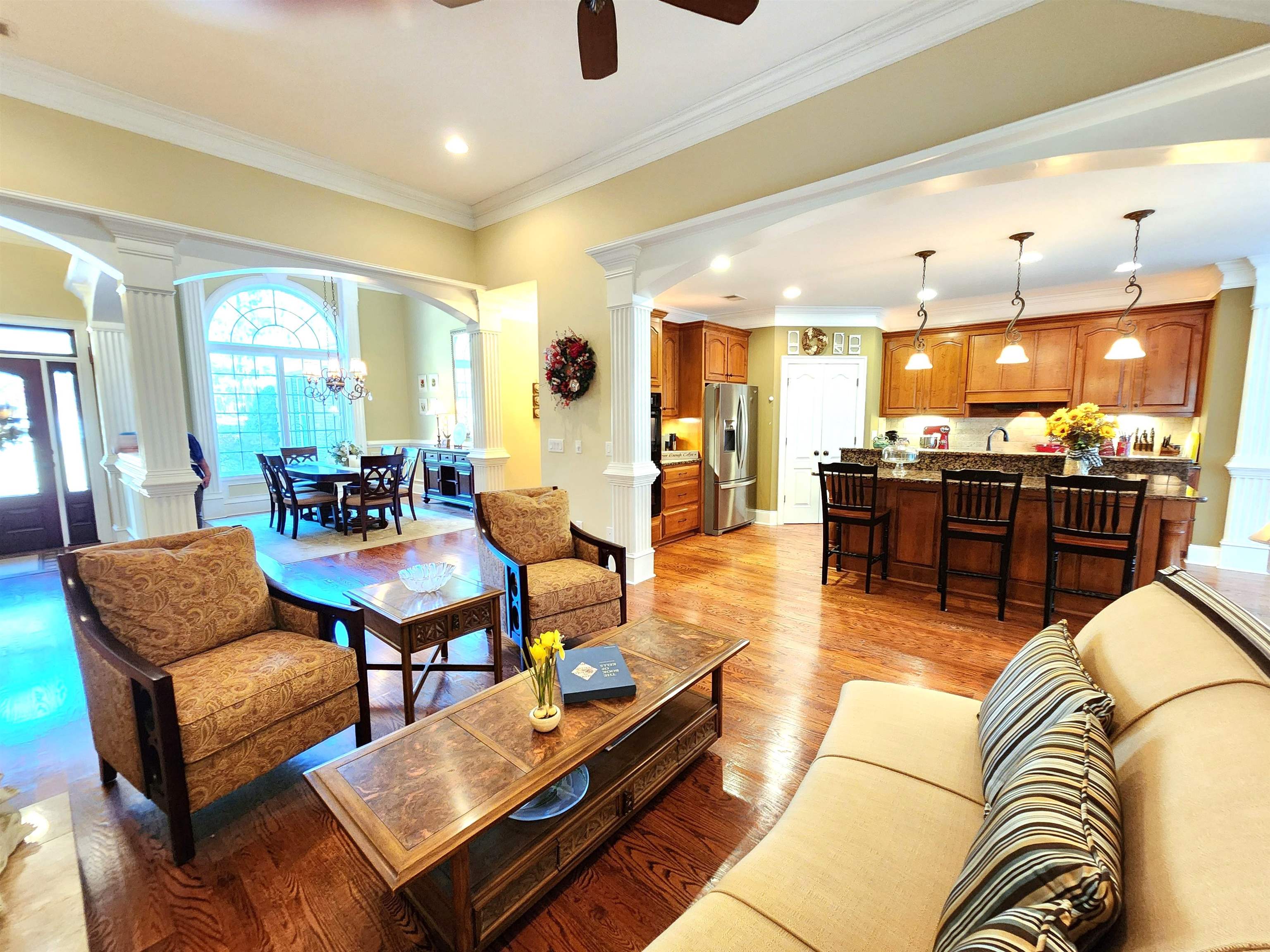 1091 BOULDERCREST WAY image 2