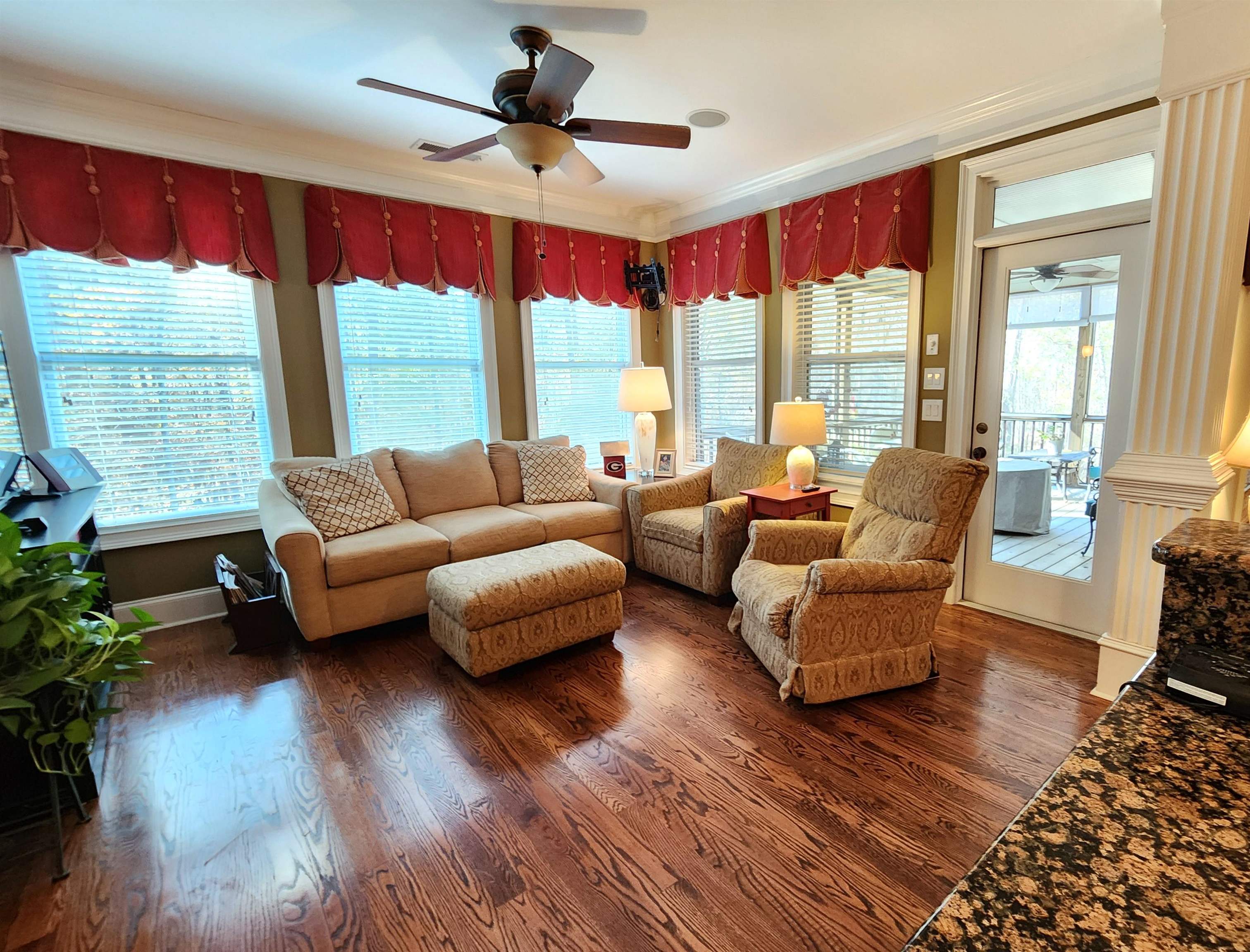 1091 BOULDERCREST WAY image 12