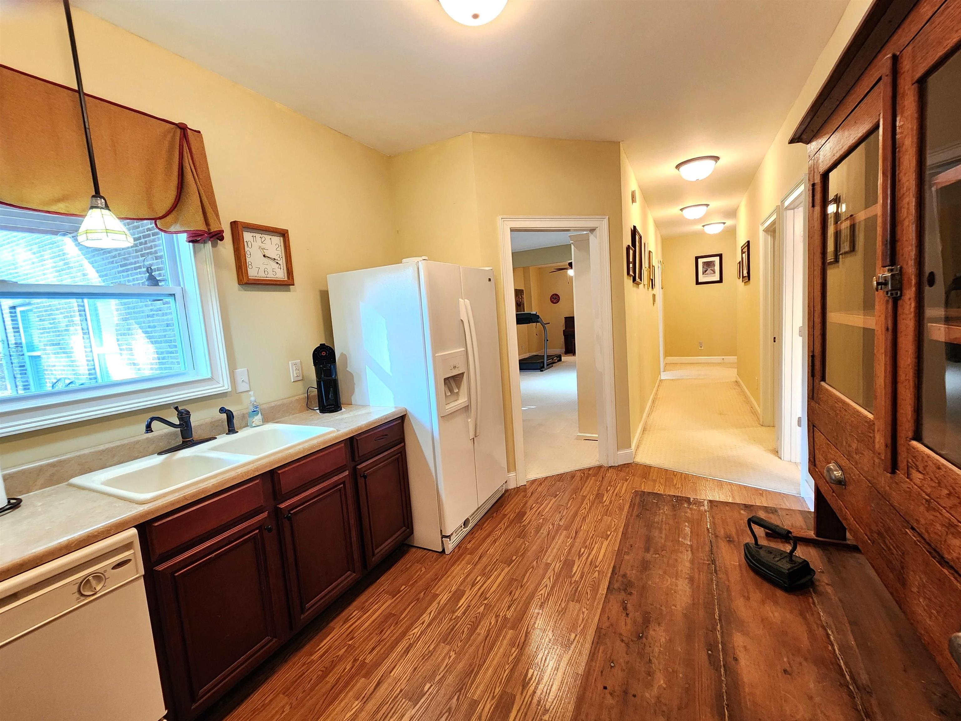 1091 BOULDERCREST WAY image 42