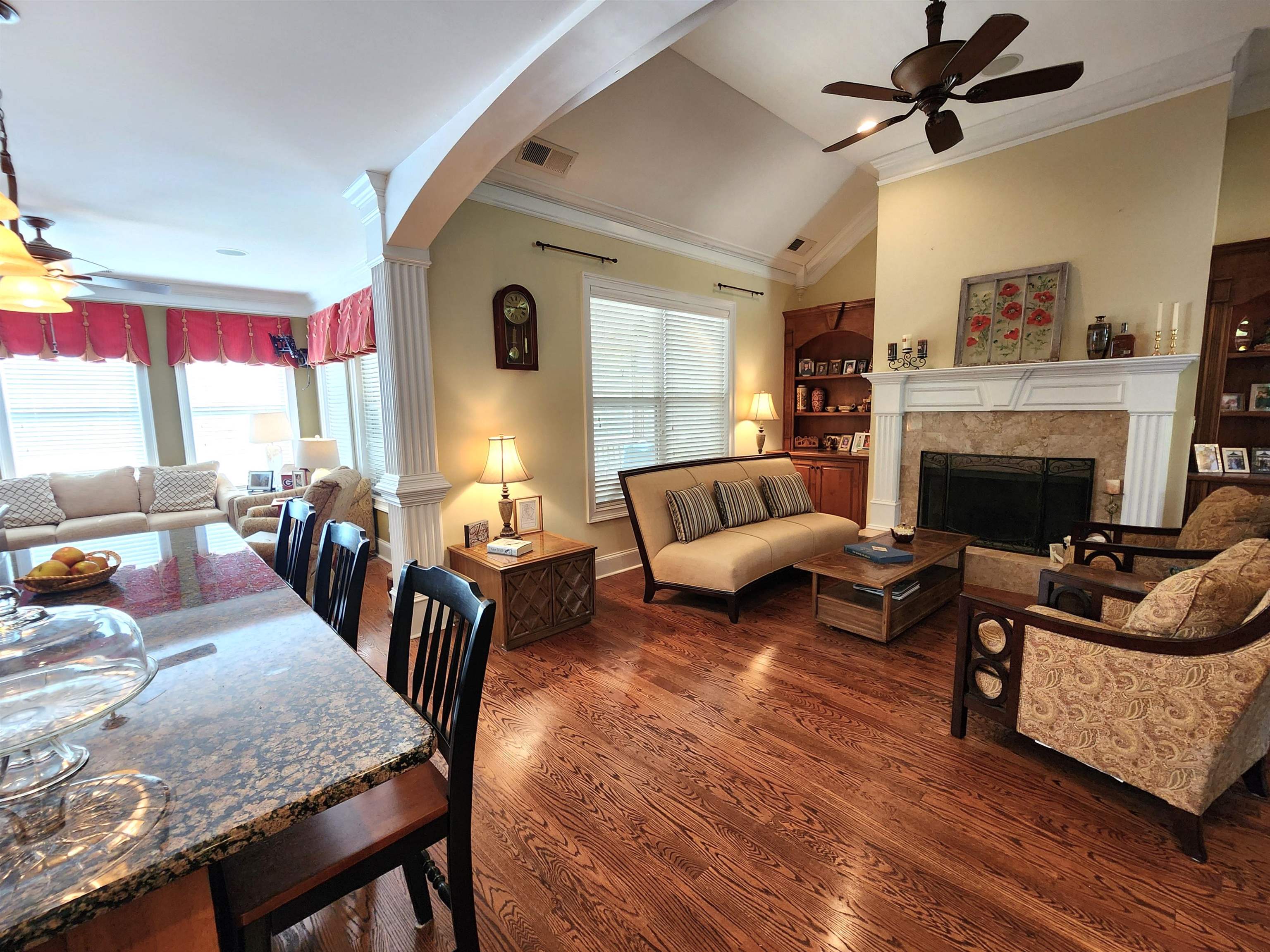 1091 BOULDERCREST WAY image 10